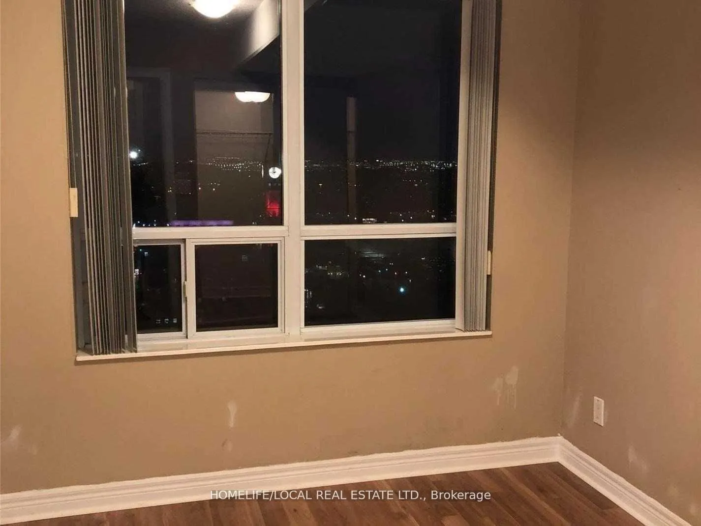 310 Burnhamthorpe Road W, #3403