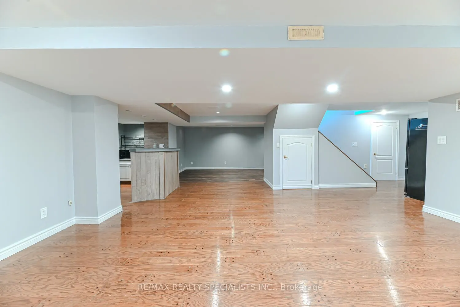 100 Kimbark Drive