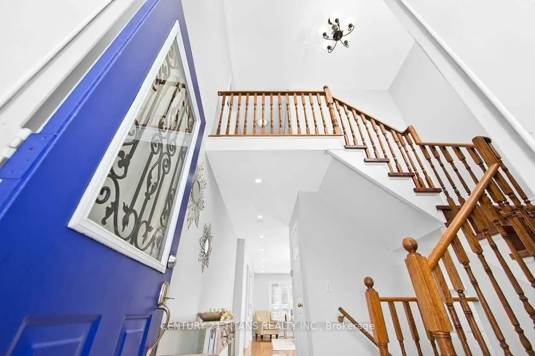 30 Trevino Crescent