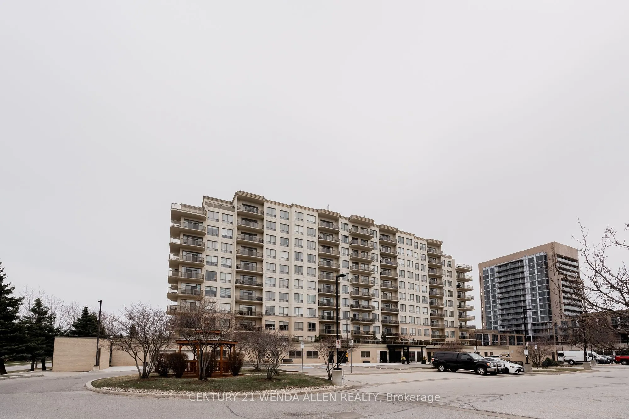 1998 Ironstone Drive, #909