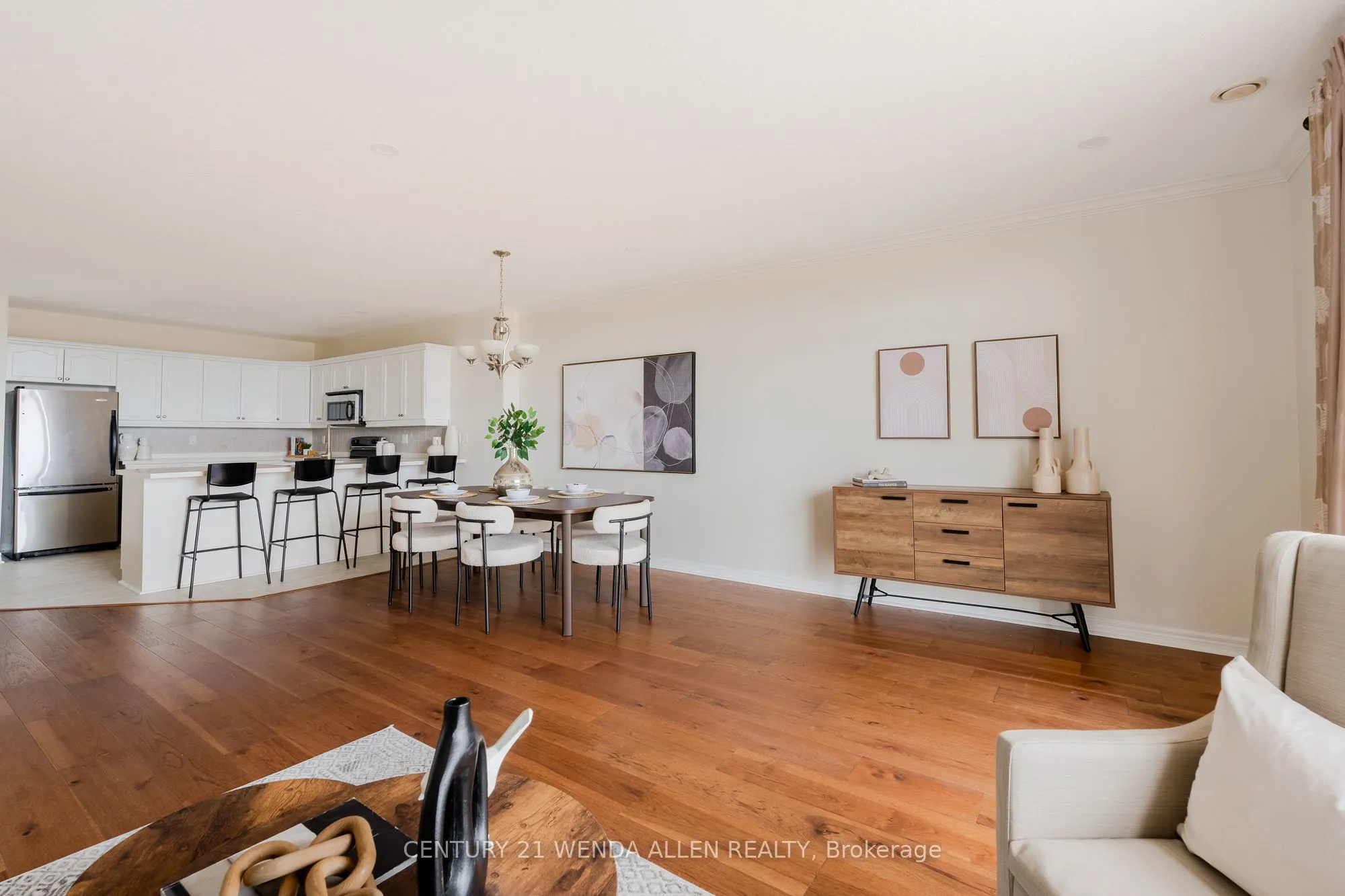 1998 Ironstone Drive, #909