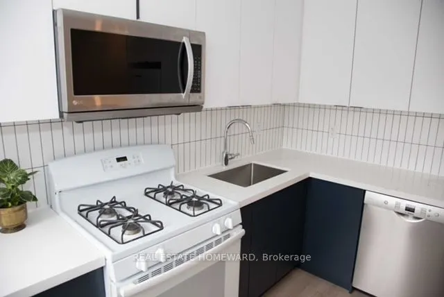 1164A Dufferin Street, #2