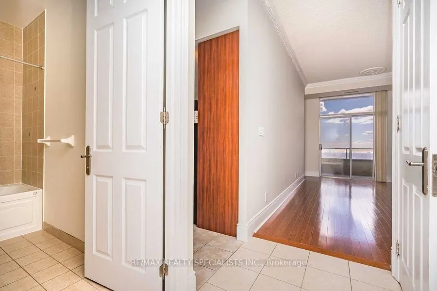 3880 Duke Of York Boulevard, #Ph8
