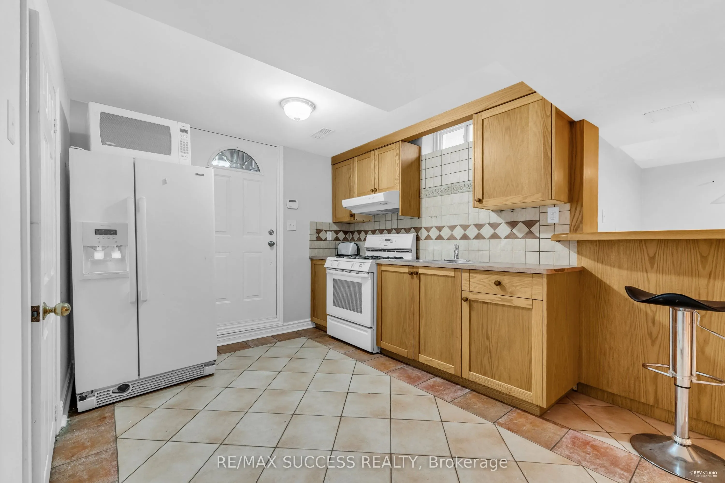 3224 Turnstone Crescent