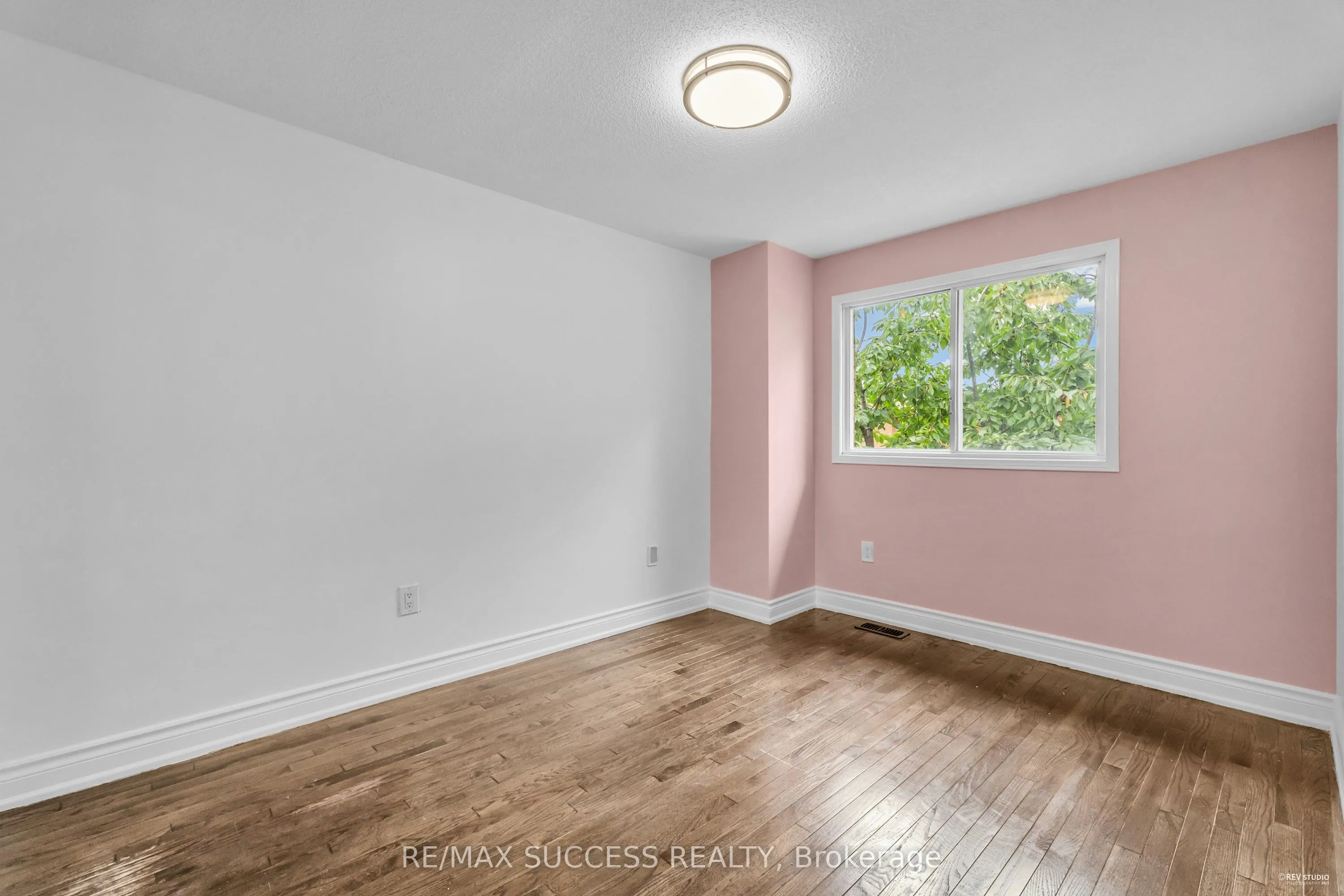 3224 Turnstone Crescent