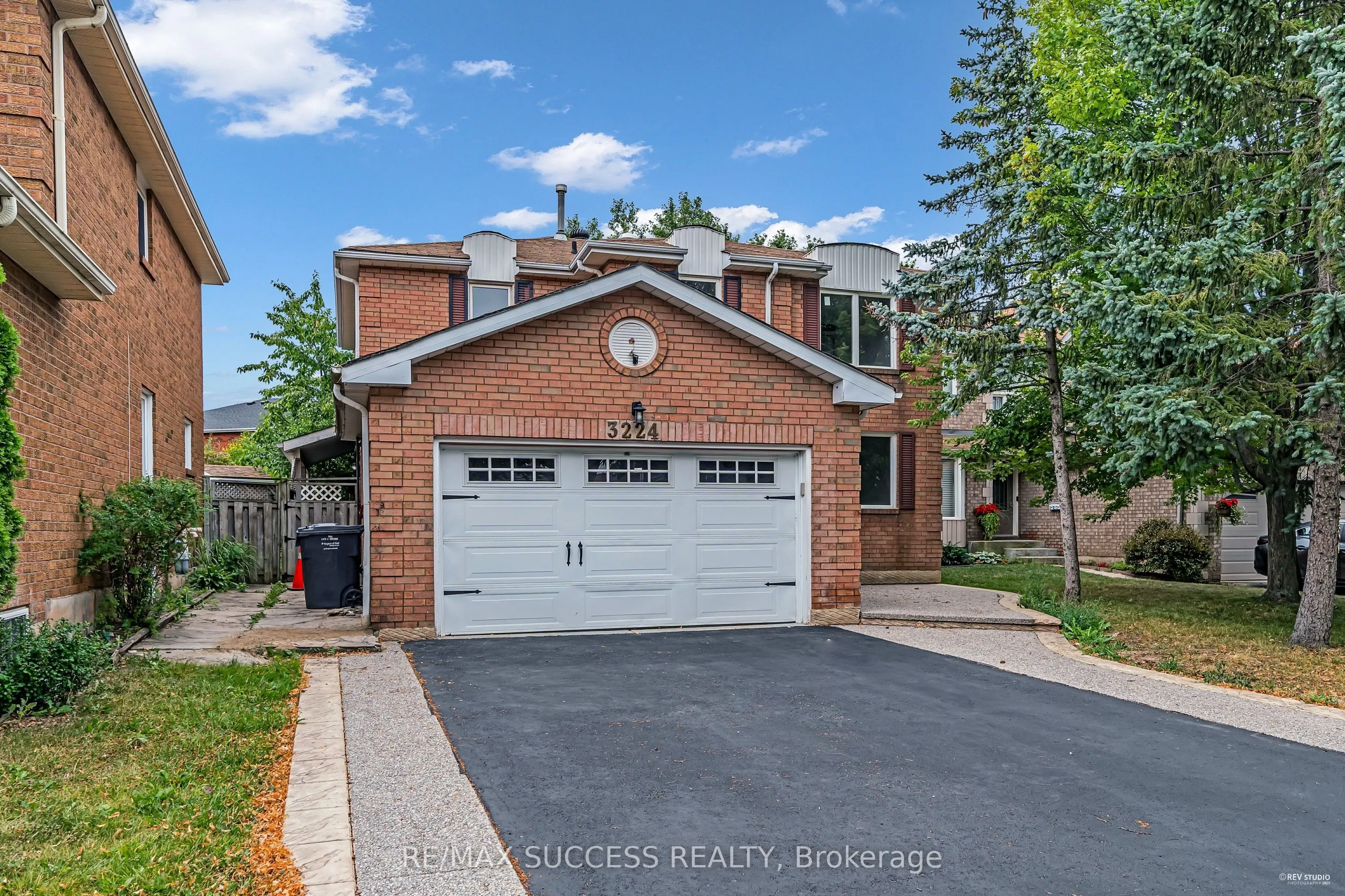 3224 Turnstone Crescent