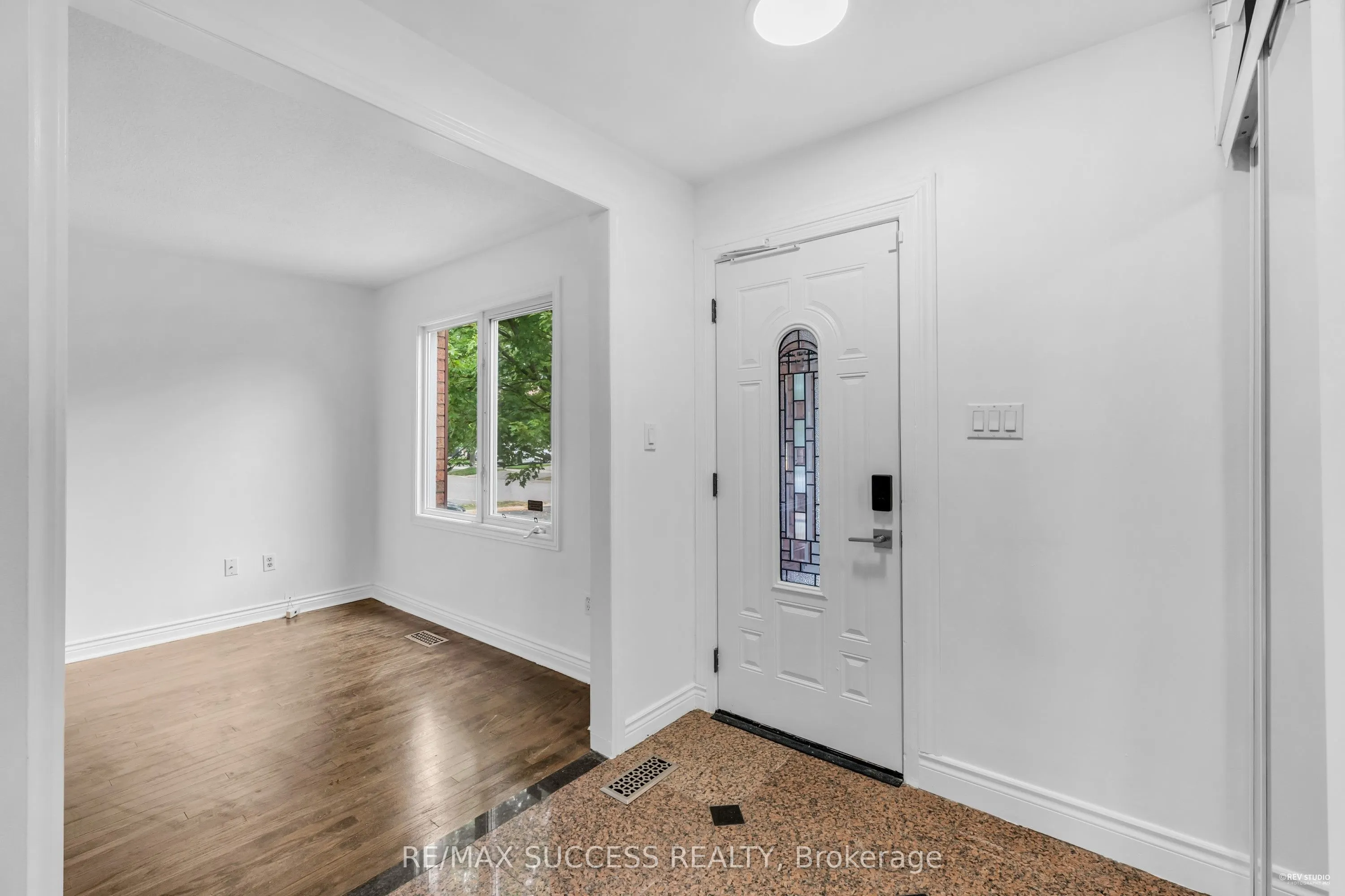 3224 Turnstone Crescent
