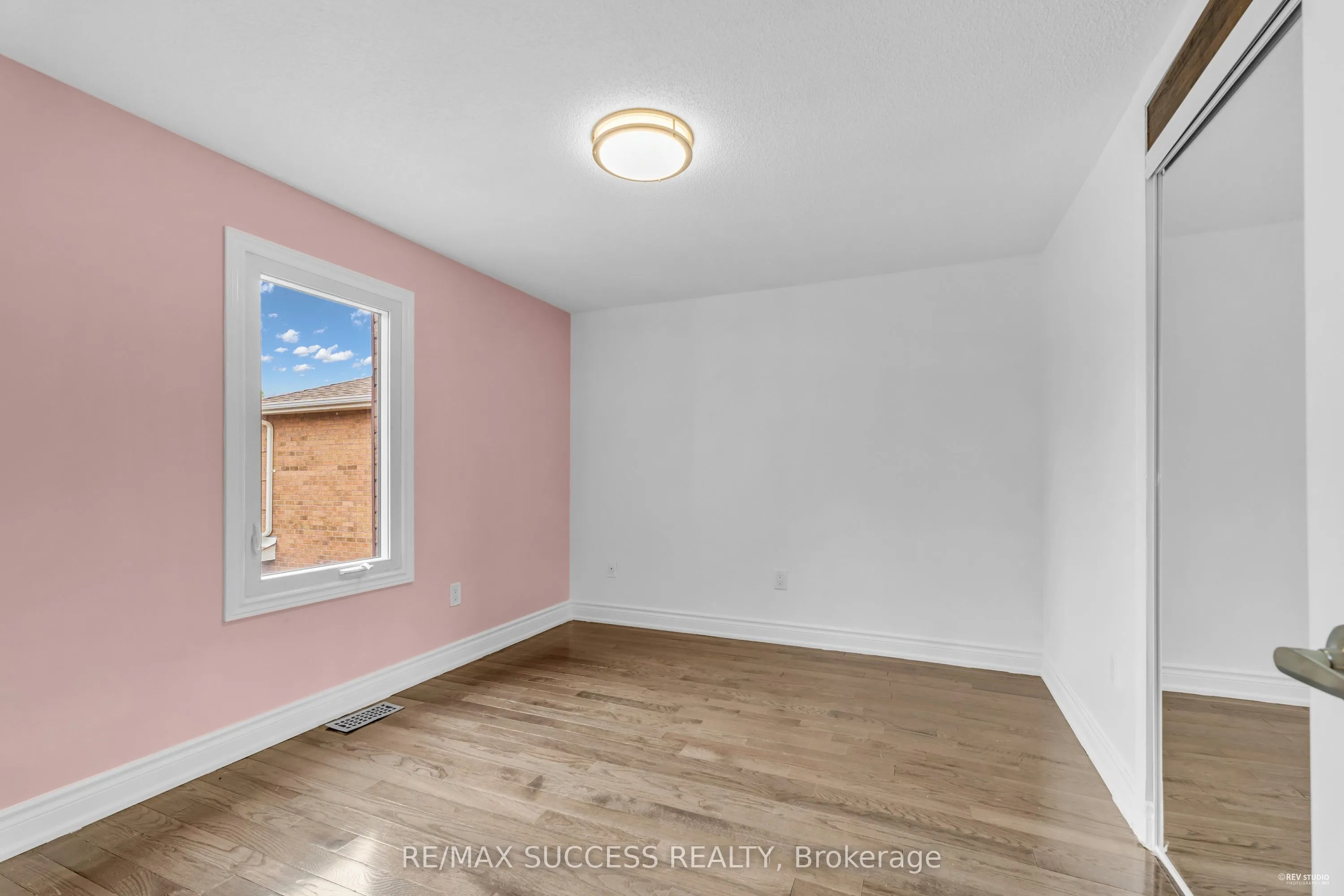 3224 Turnstone Crescent