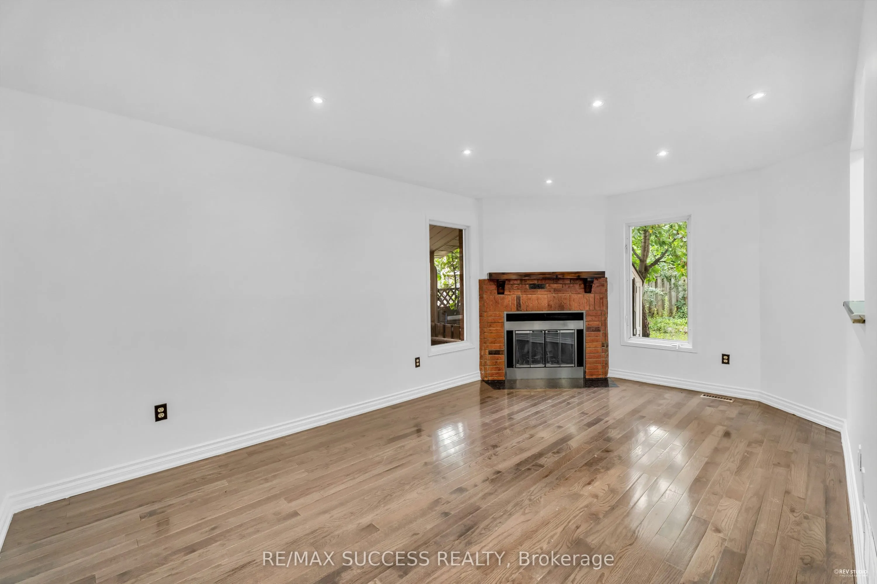 3224 Turnstone Crescent