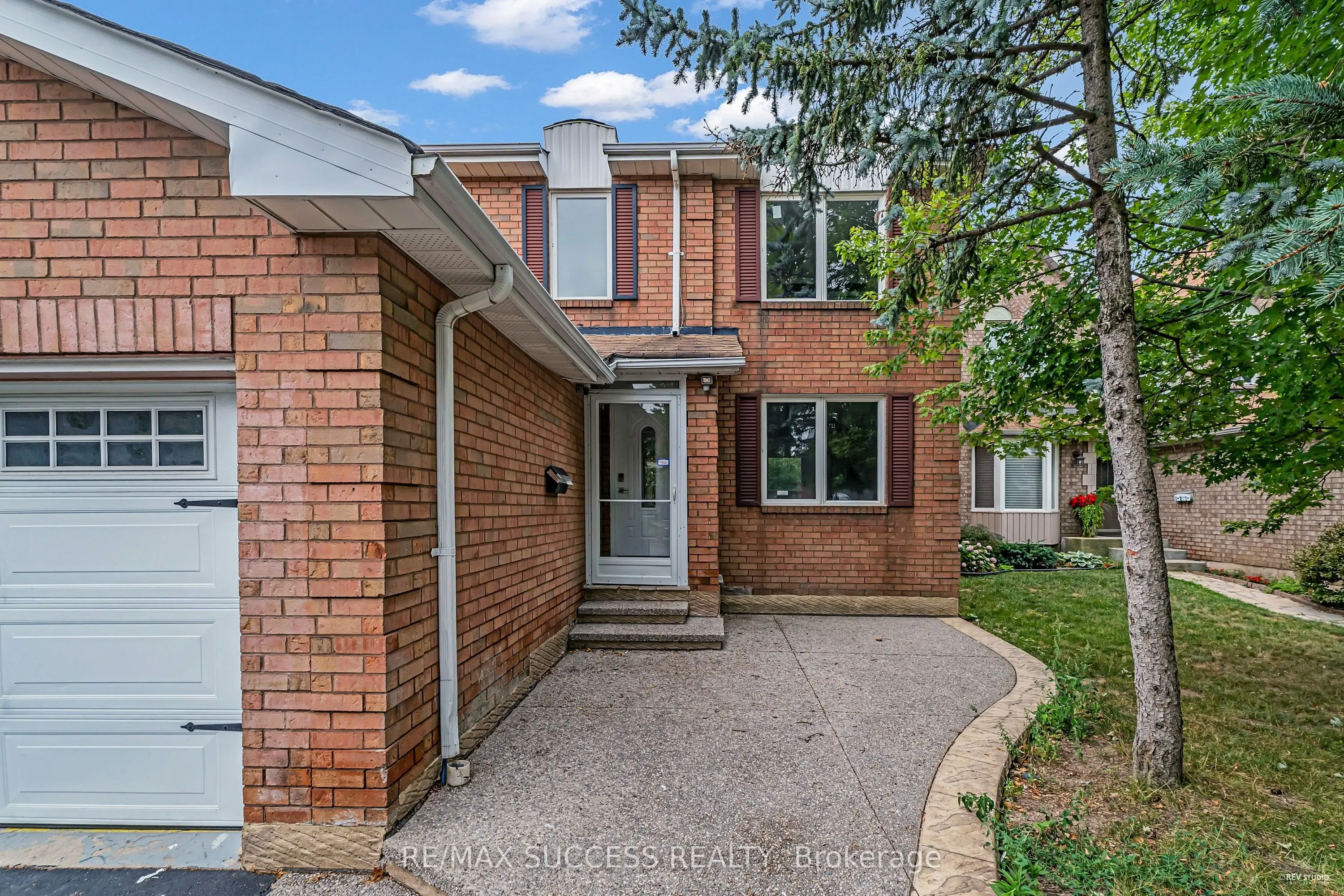 3224 Turnstone Crescent