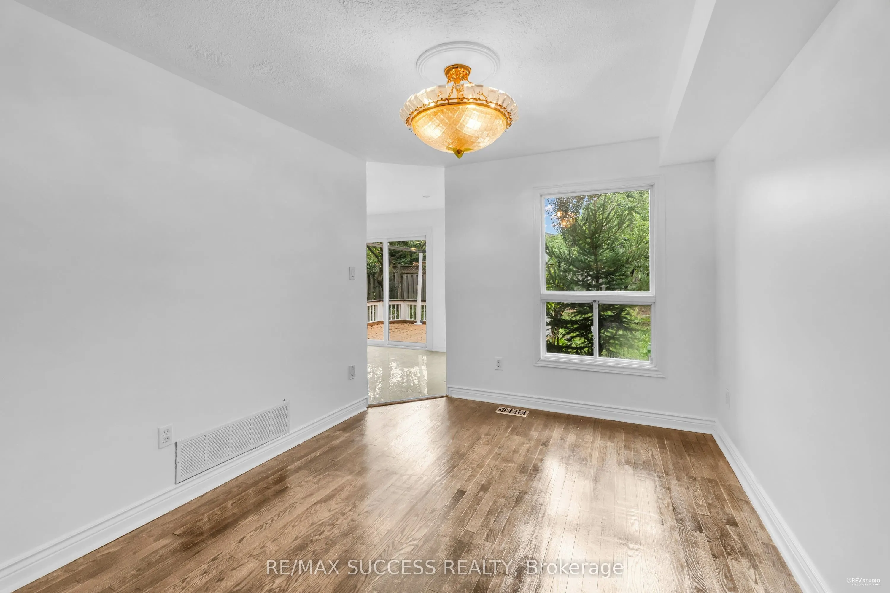 3224 Turnstone Crescent