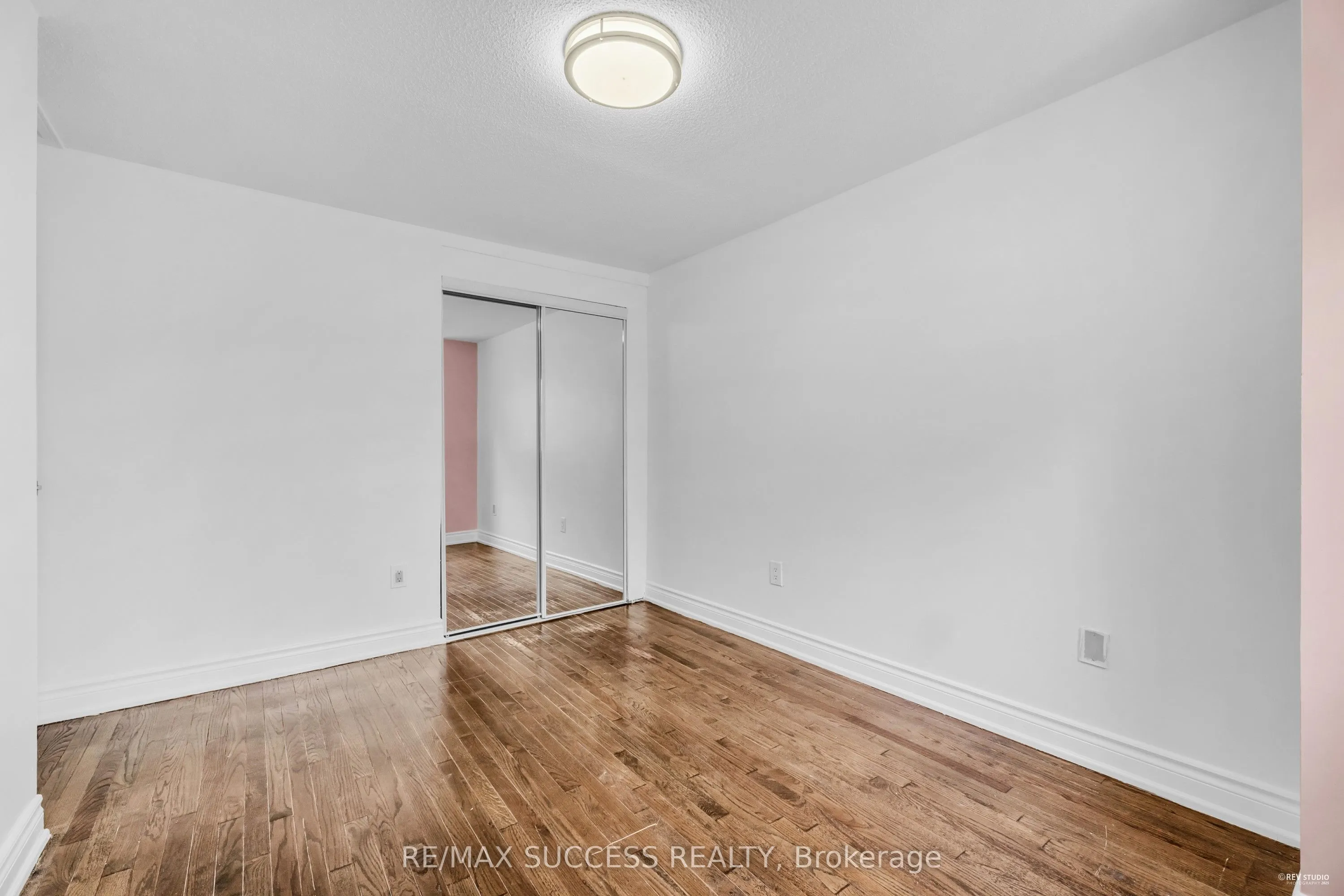 3224 Turnstone Crescent