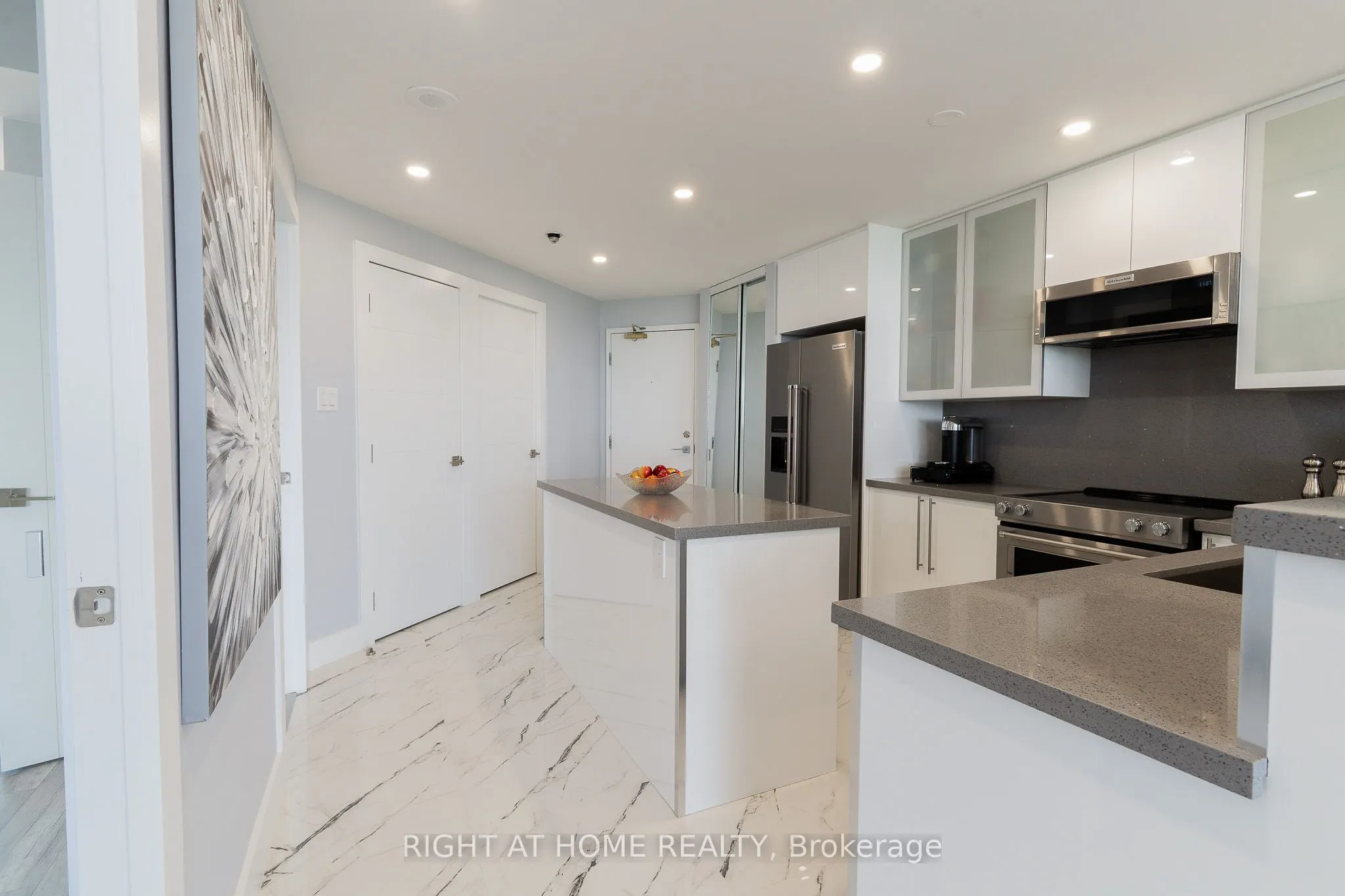 1500 Grazia Court, #Ph 8