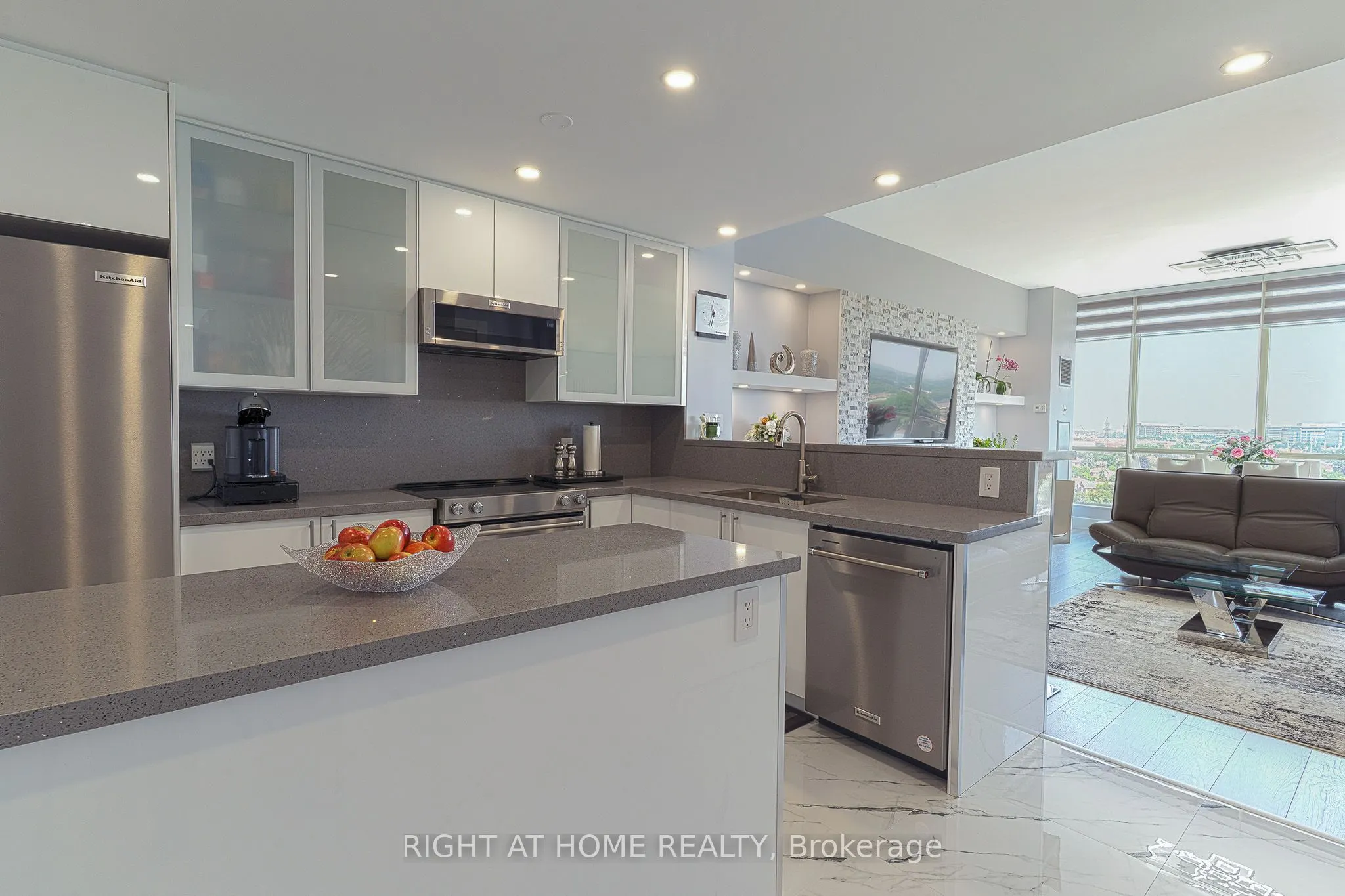 1500 Grazia Court, #Ph 8