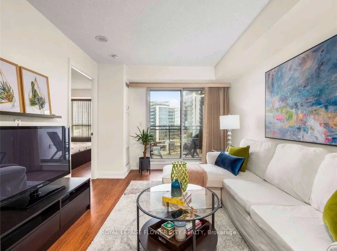 1070 Sheppard Avenue W, #801