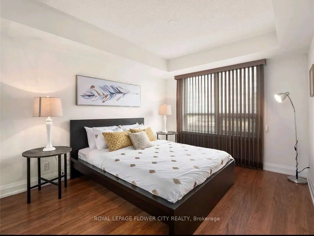 1070 Sheppard Avenue W, #801