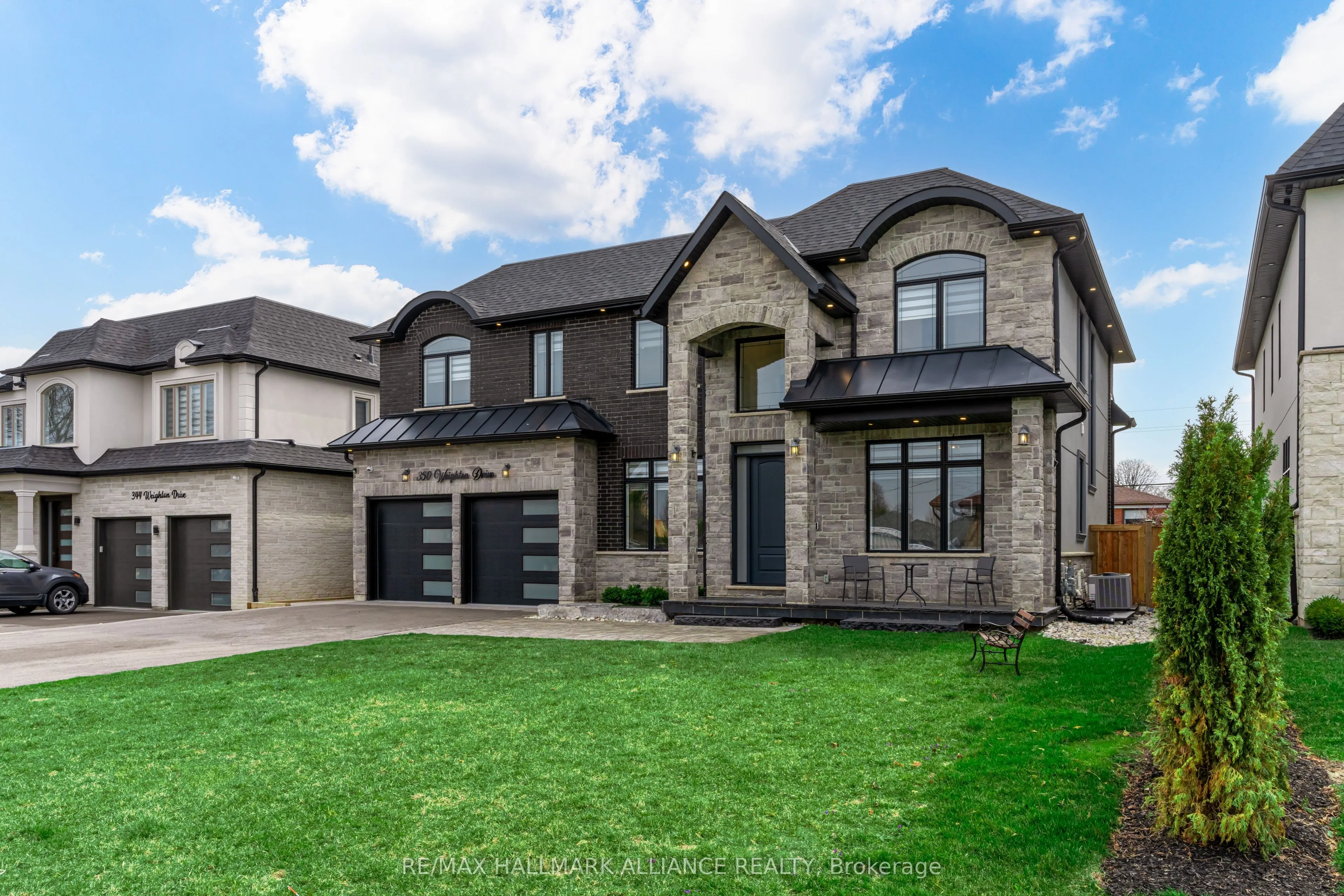 350 Weighton Drive