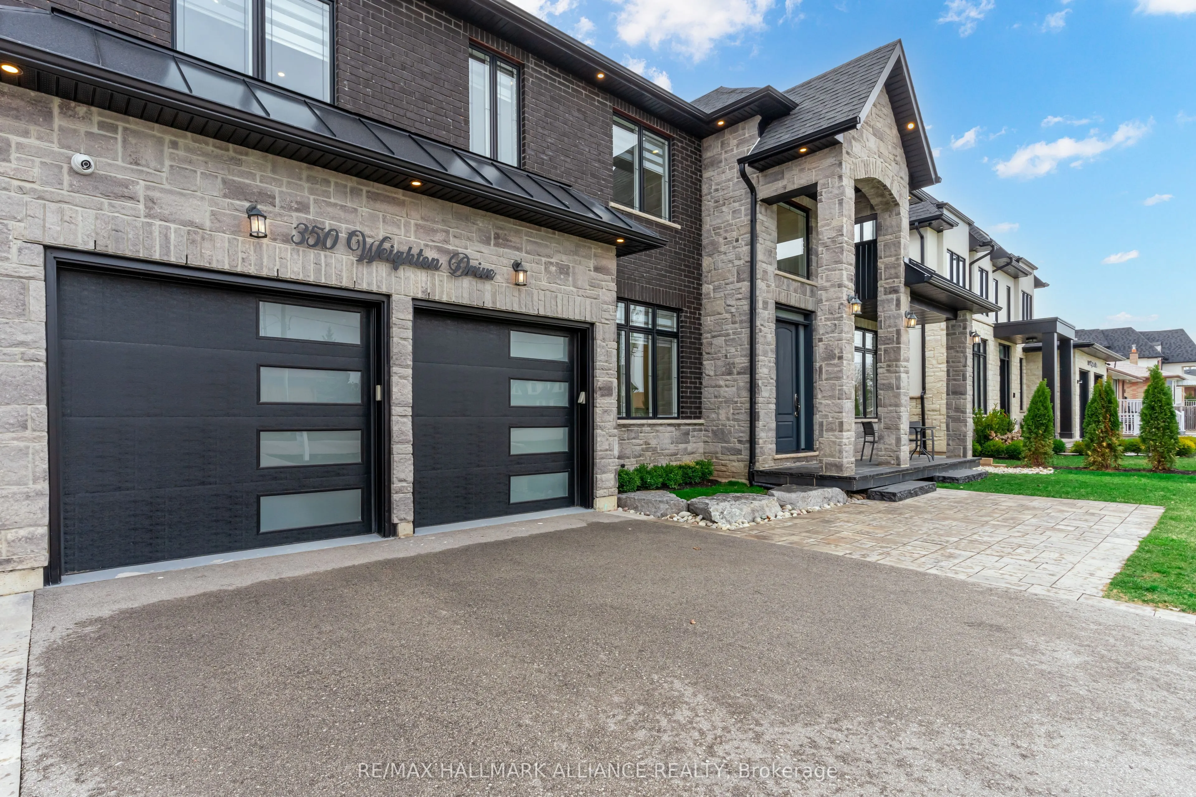 350 Weighton Drive