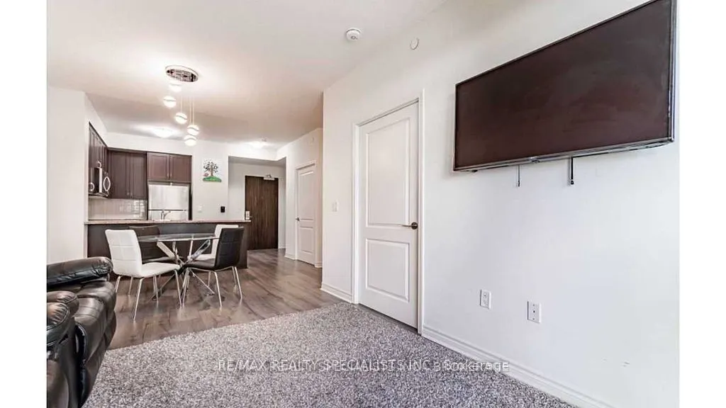 349 Rathburn Road W, #610
