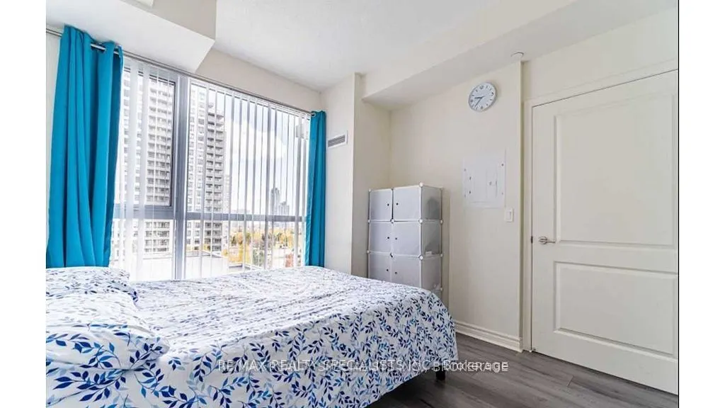 349 Rathburn Road W, #610