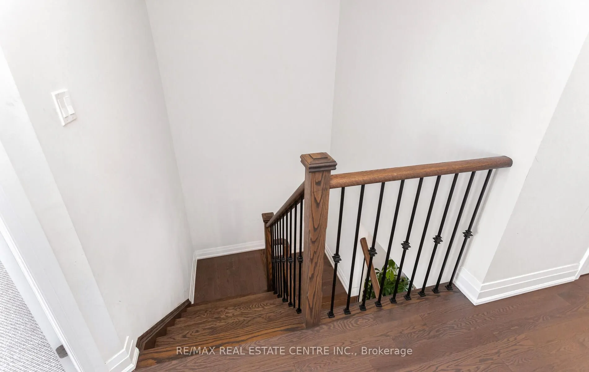 6 Summerbeam Way