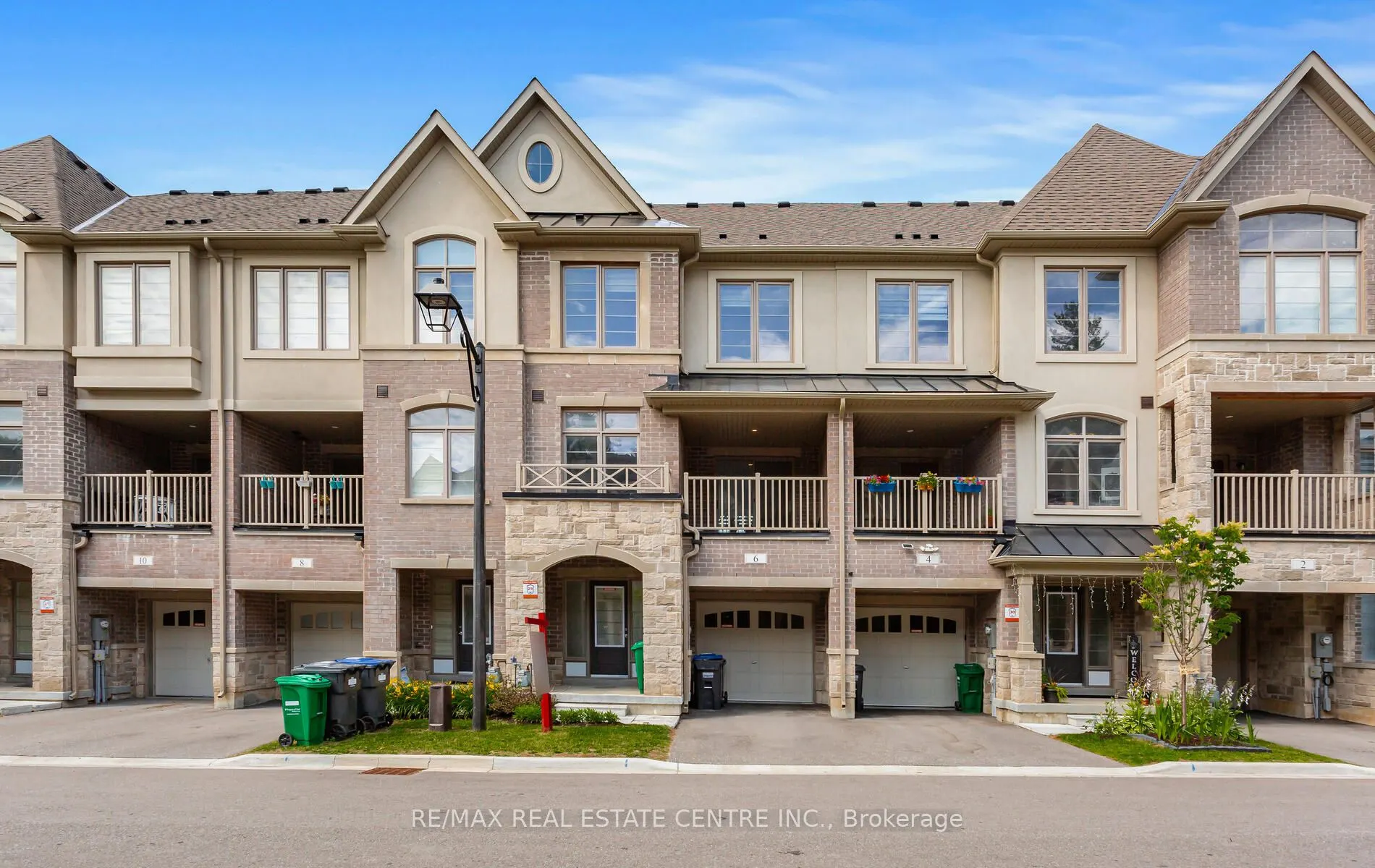 6 Summerbeam Way
