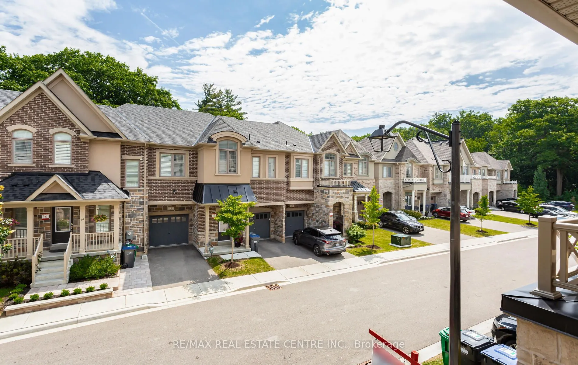 6 Summerbeam Way