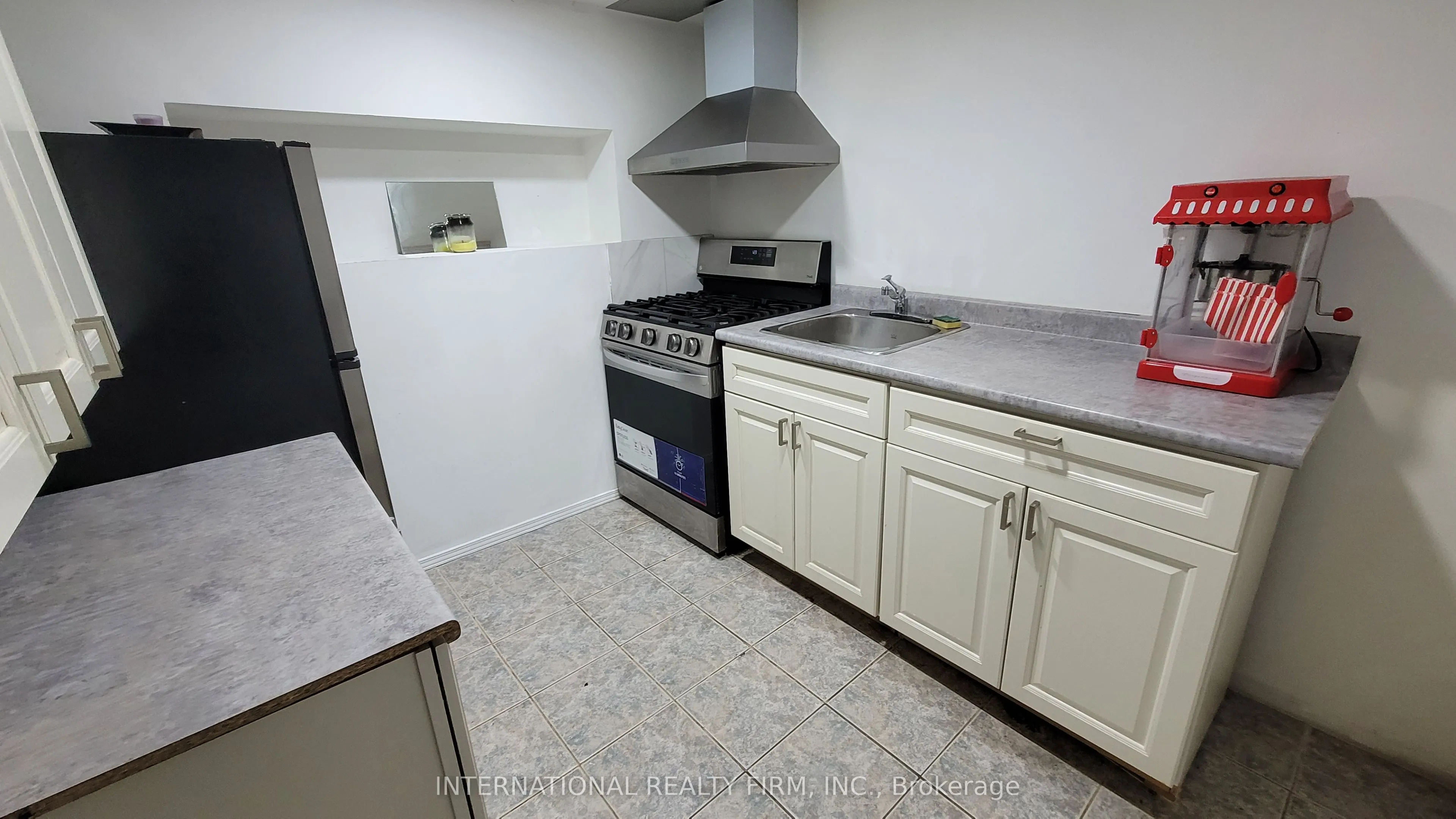 230 Rosemount Avenue, ##Basement