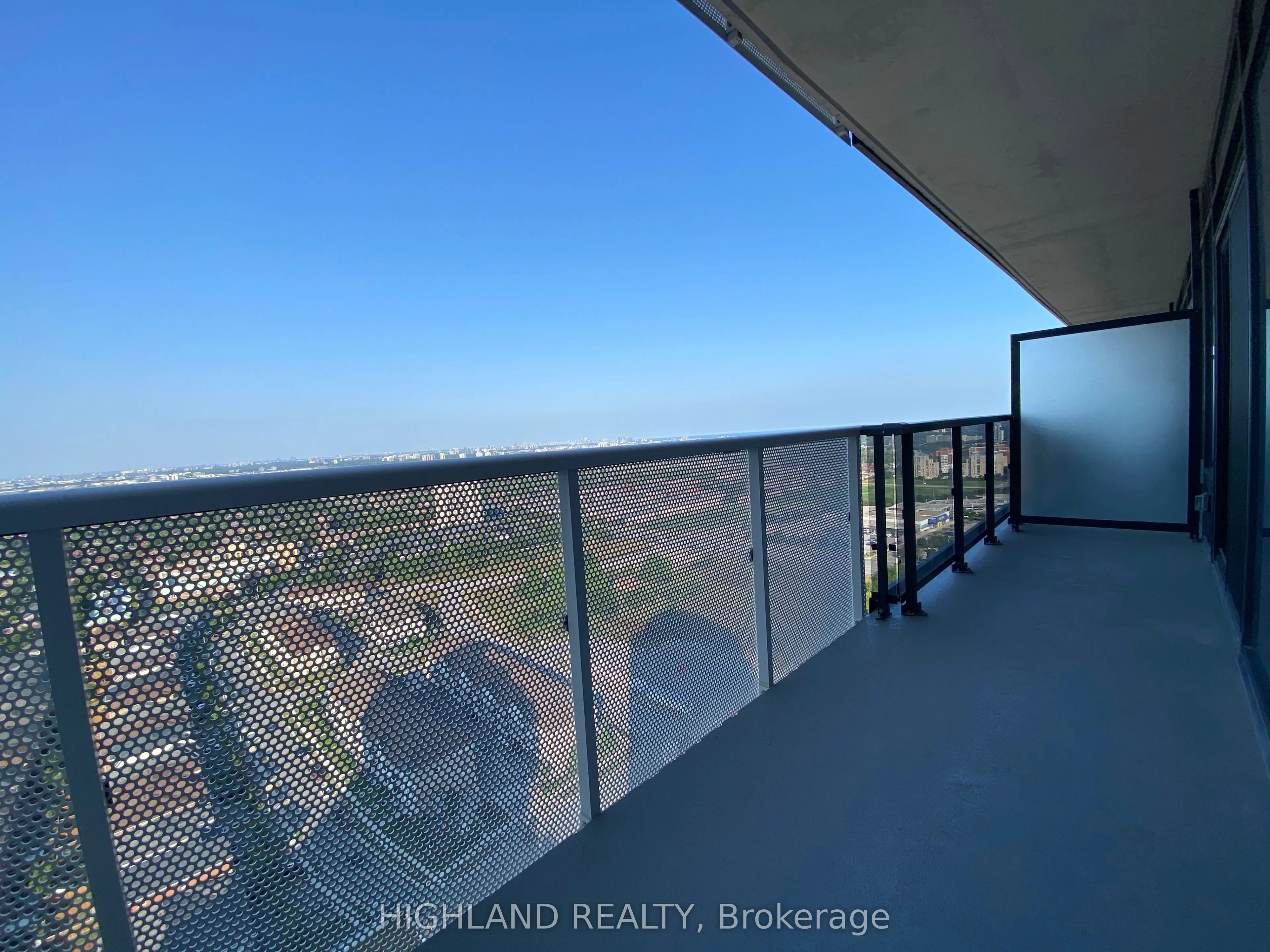 5105 Hurontario Street, #2812