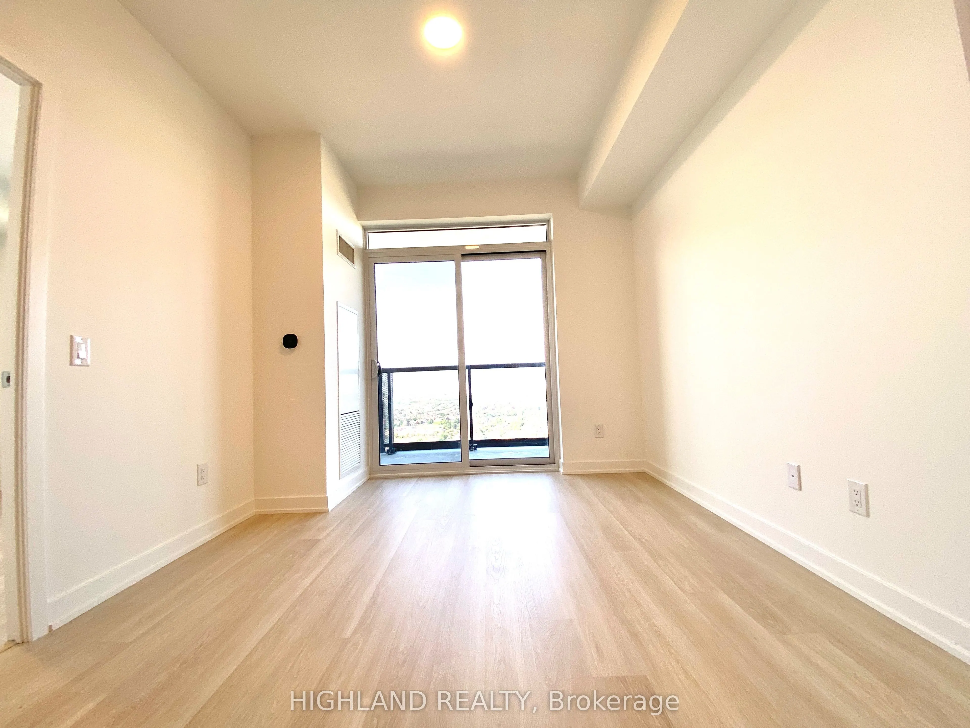 5105 Hurontario Street, #2812