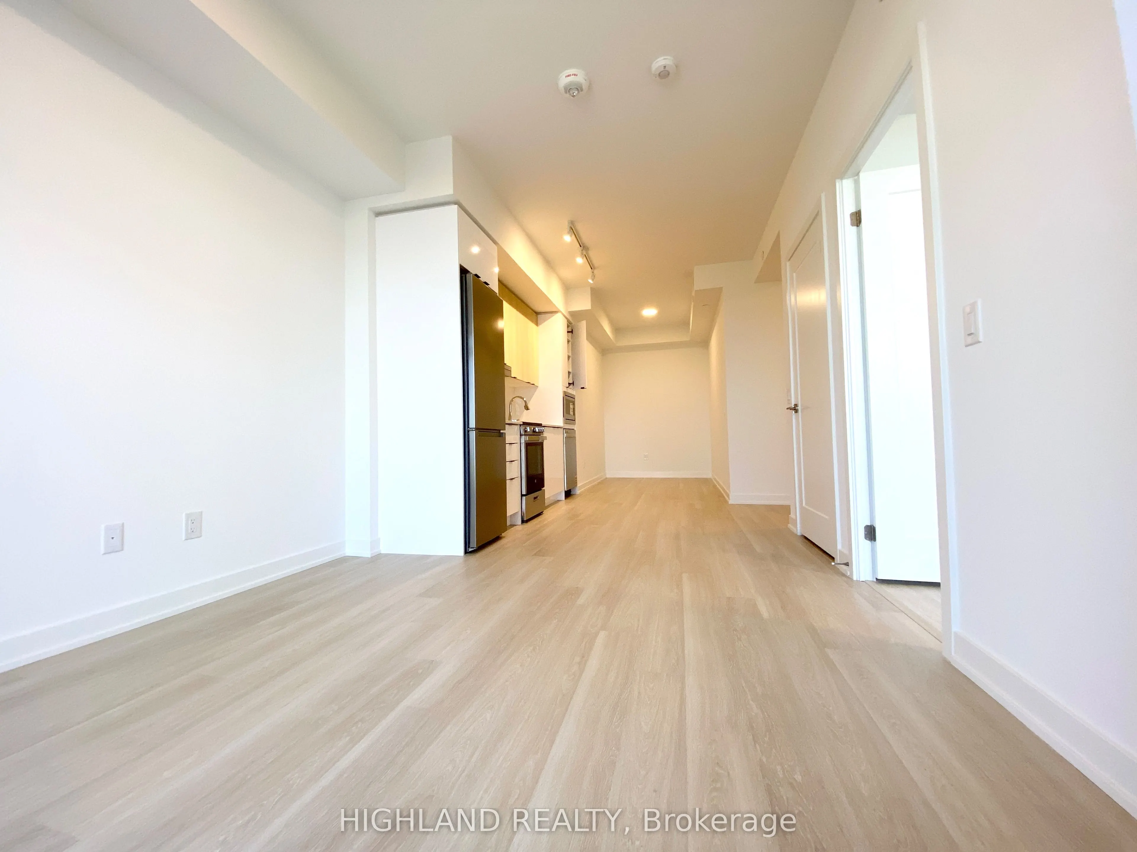 5105 Hurontario Street, #2812