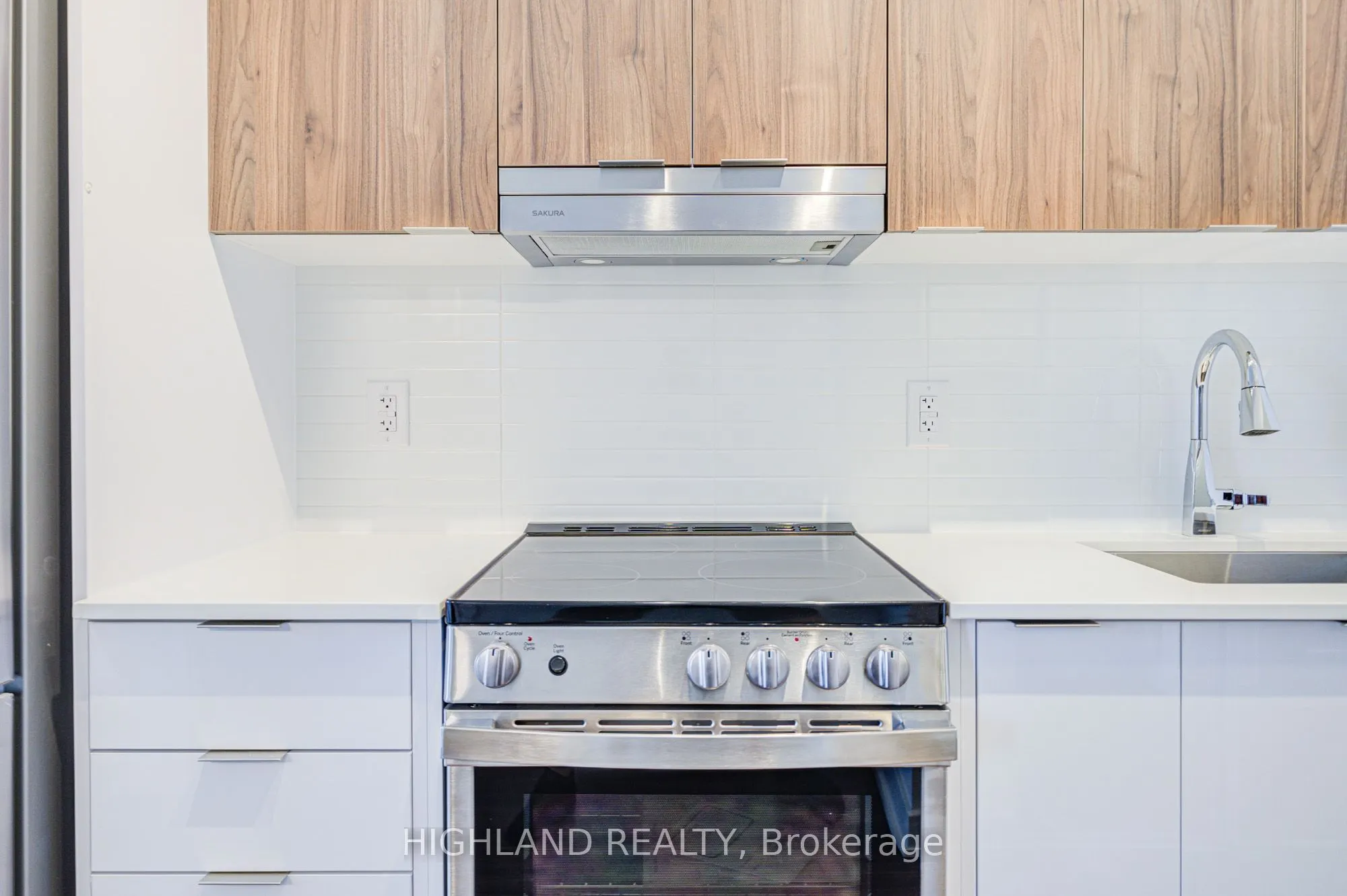 5105 Hurontario Street, #2812