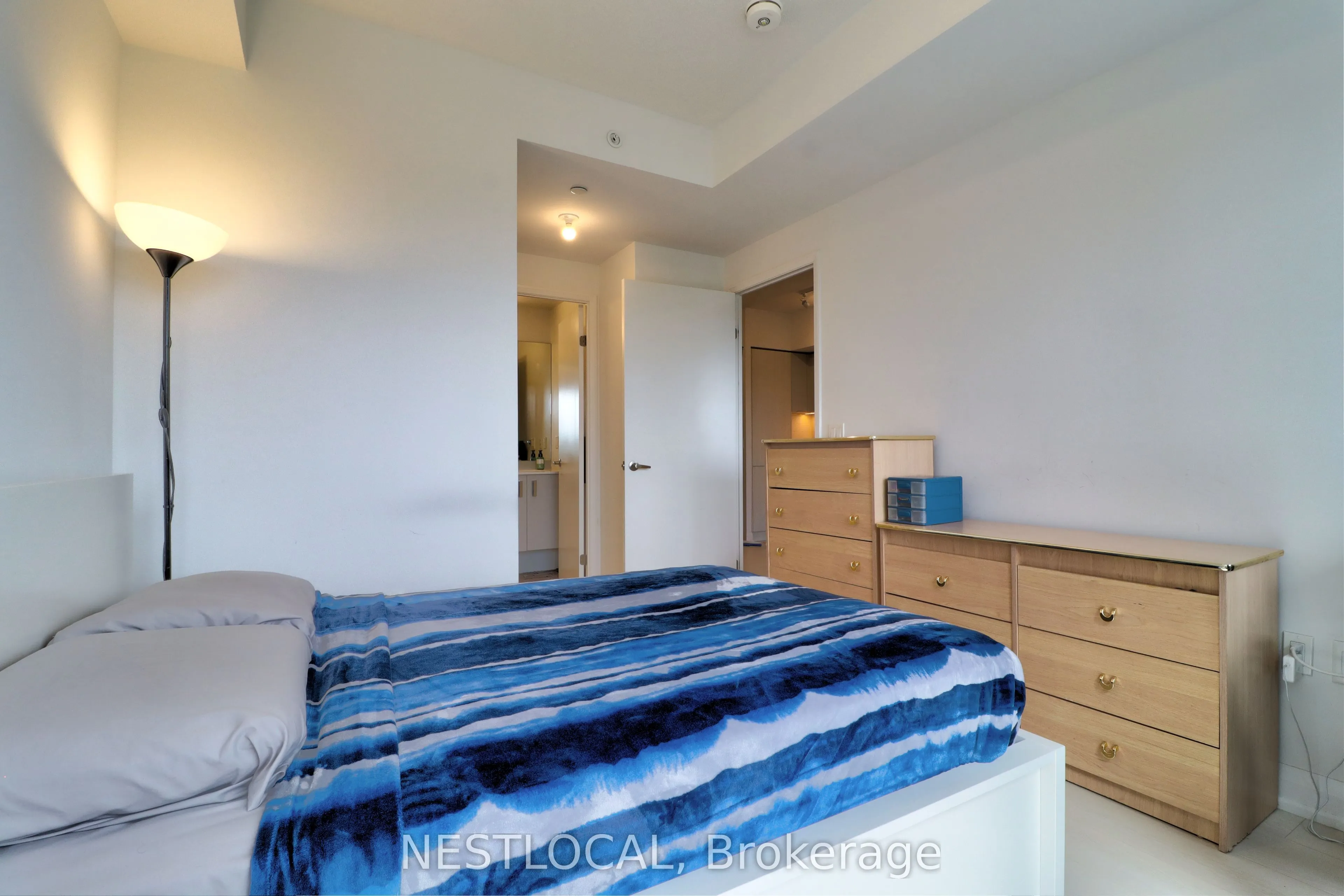 26 Gibbs Road, #641