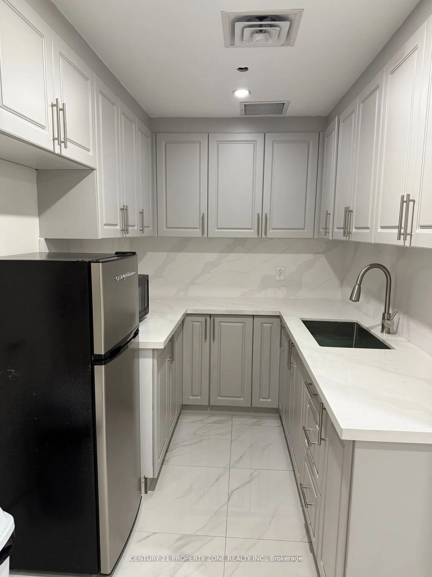 7050 Bramalea Road, #22