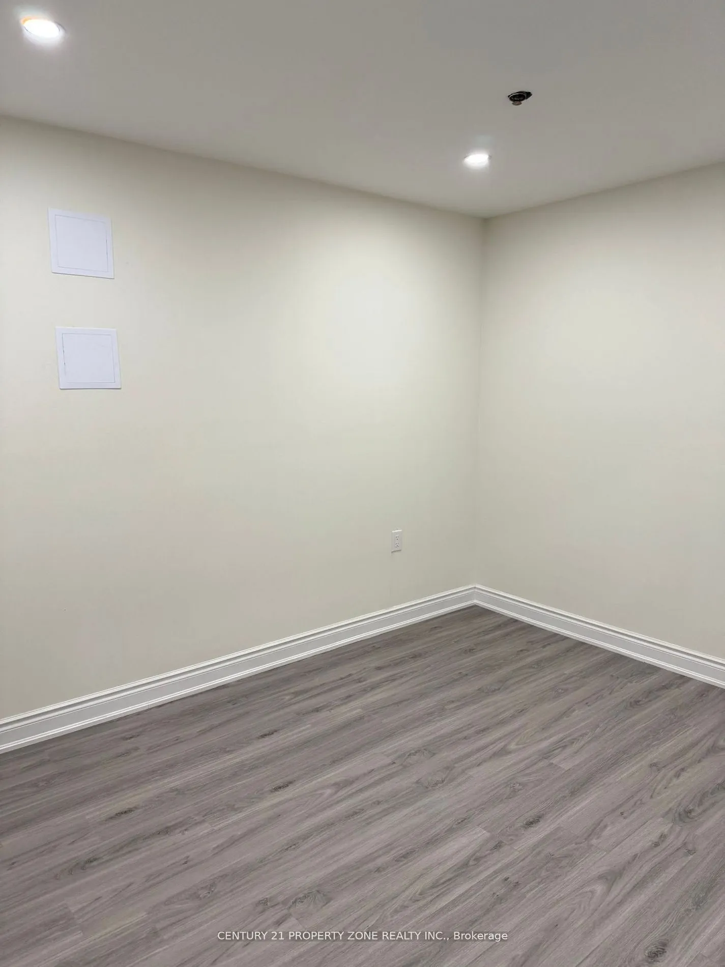 7050 Bramalea Road, #22