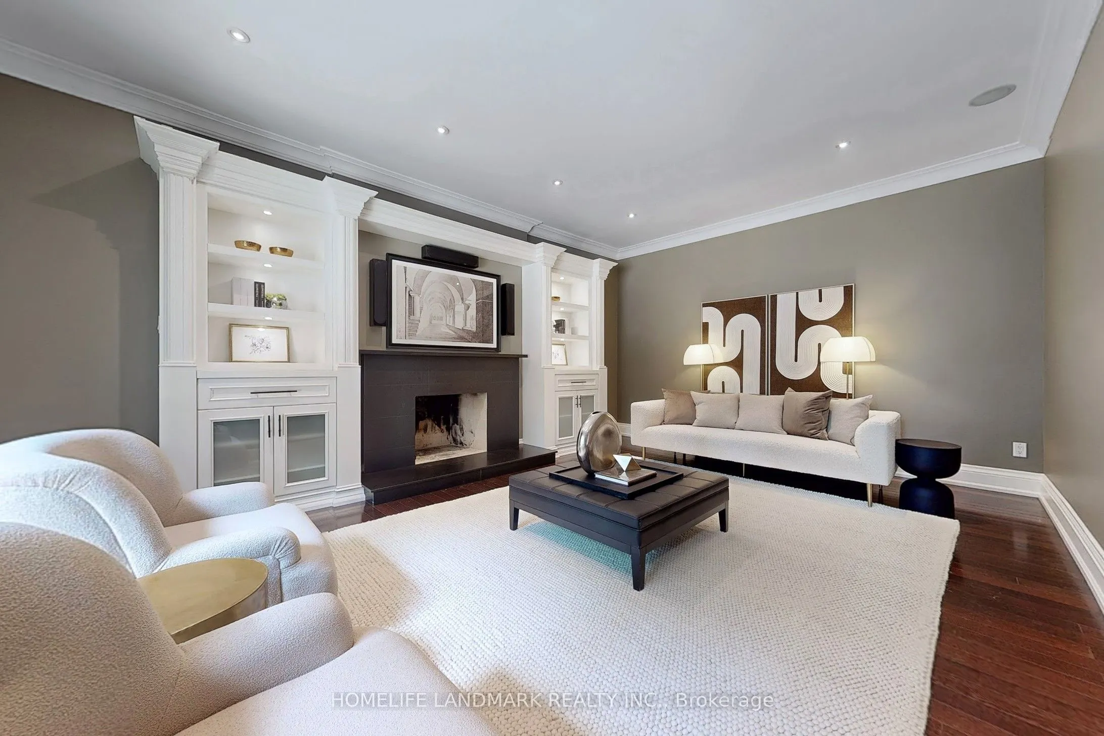 1558 Spring Road