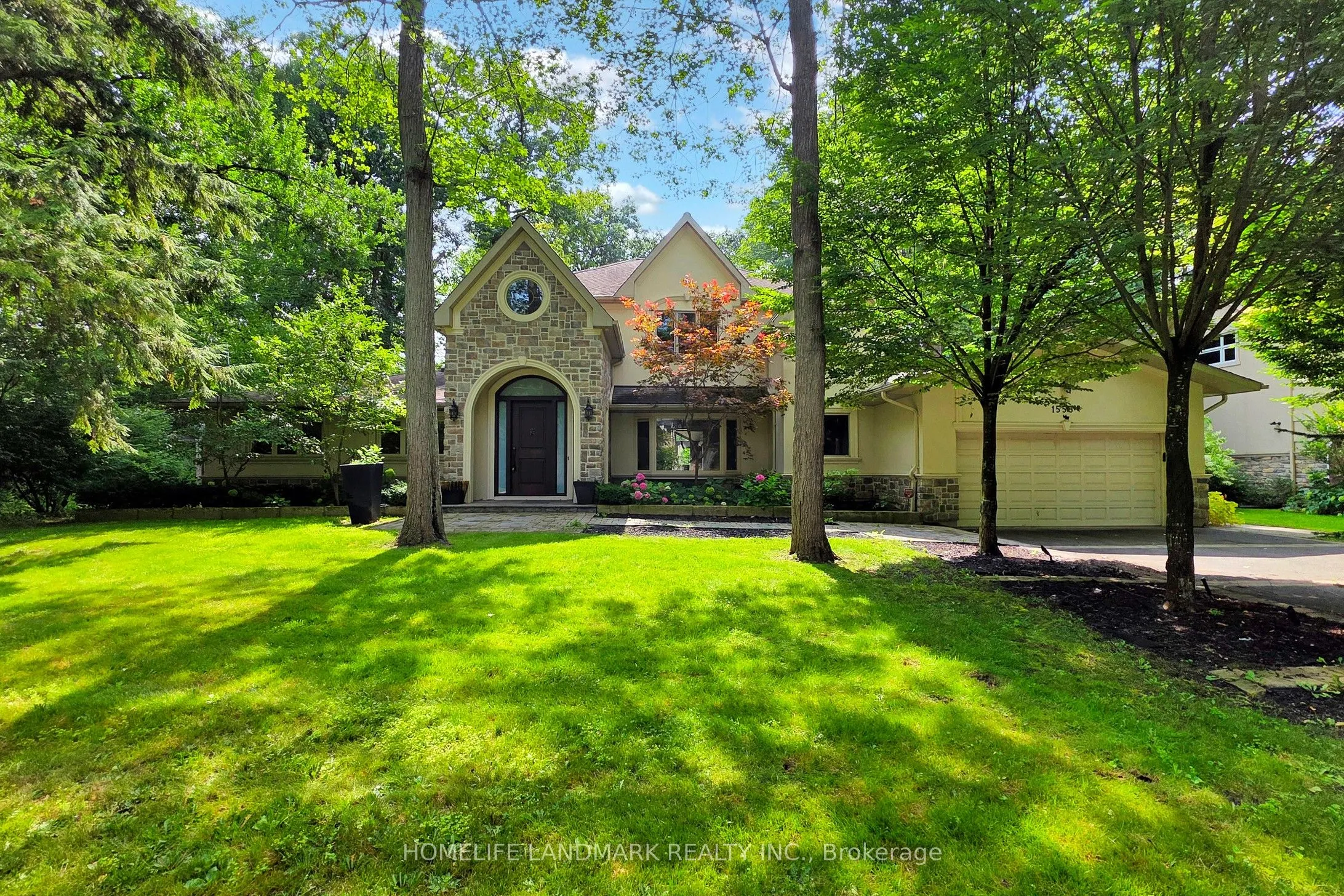 1558 Spring Road