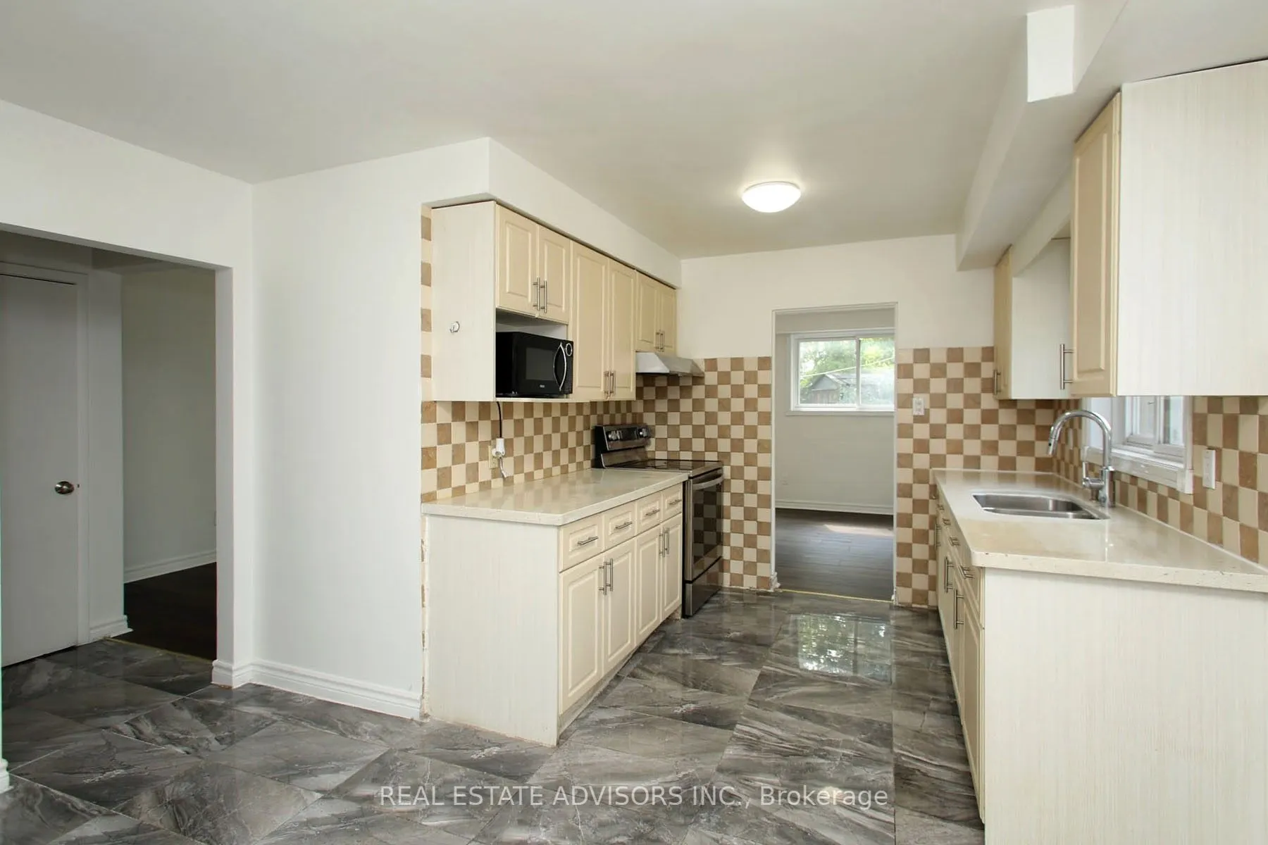 46 Laskay Crescent