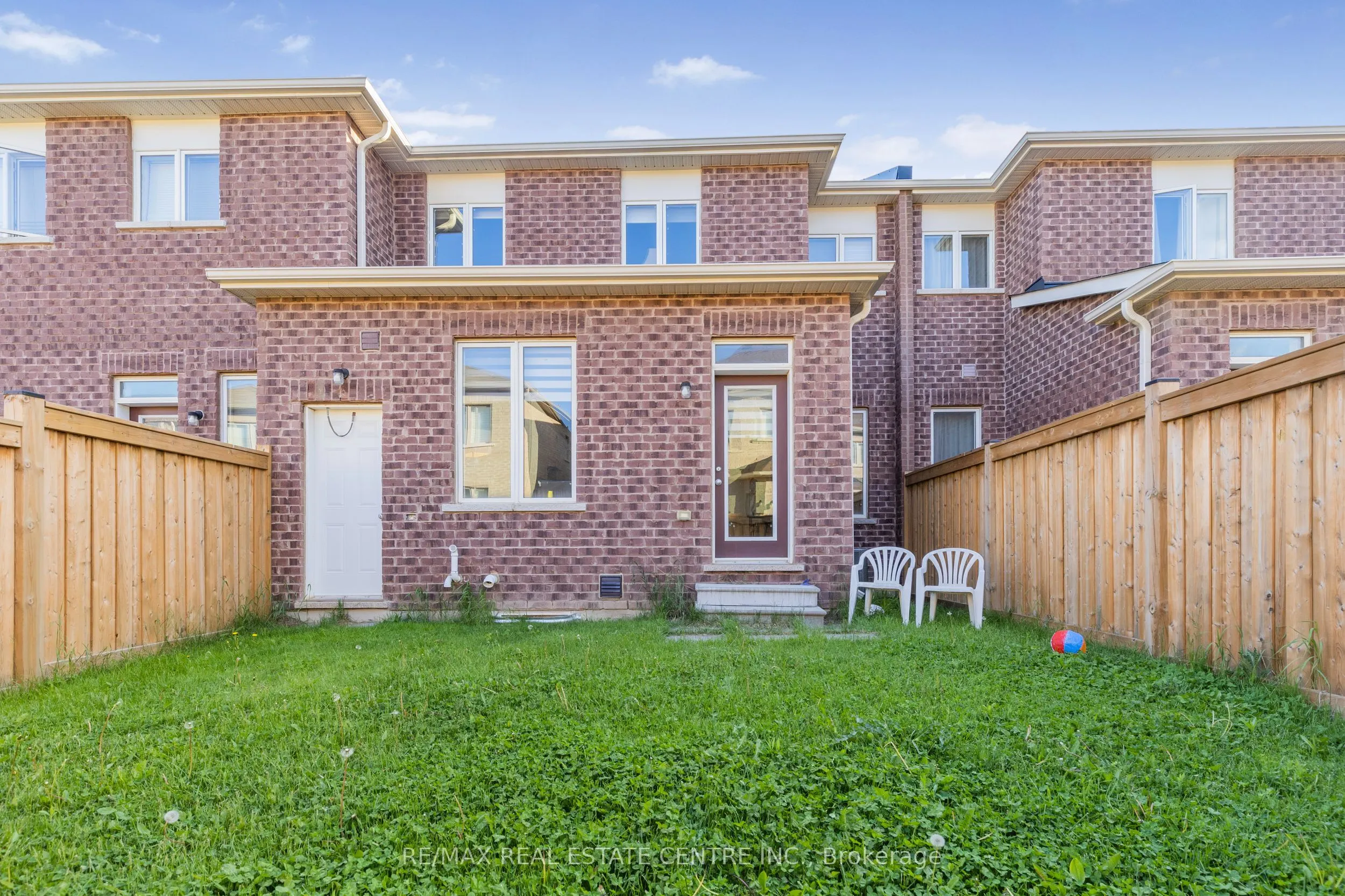 1525 Carr Landing