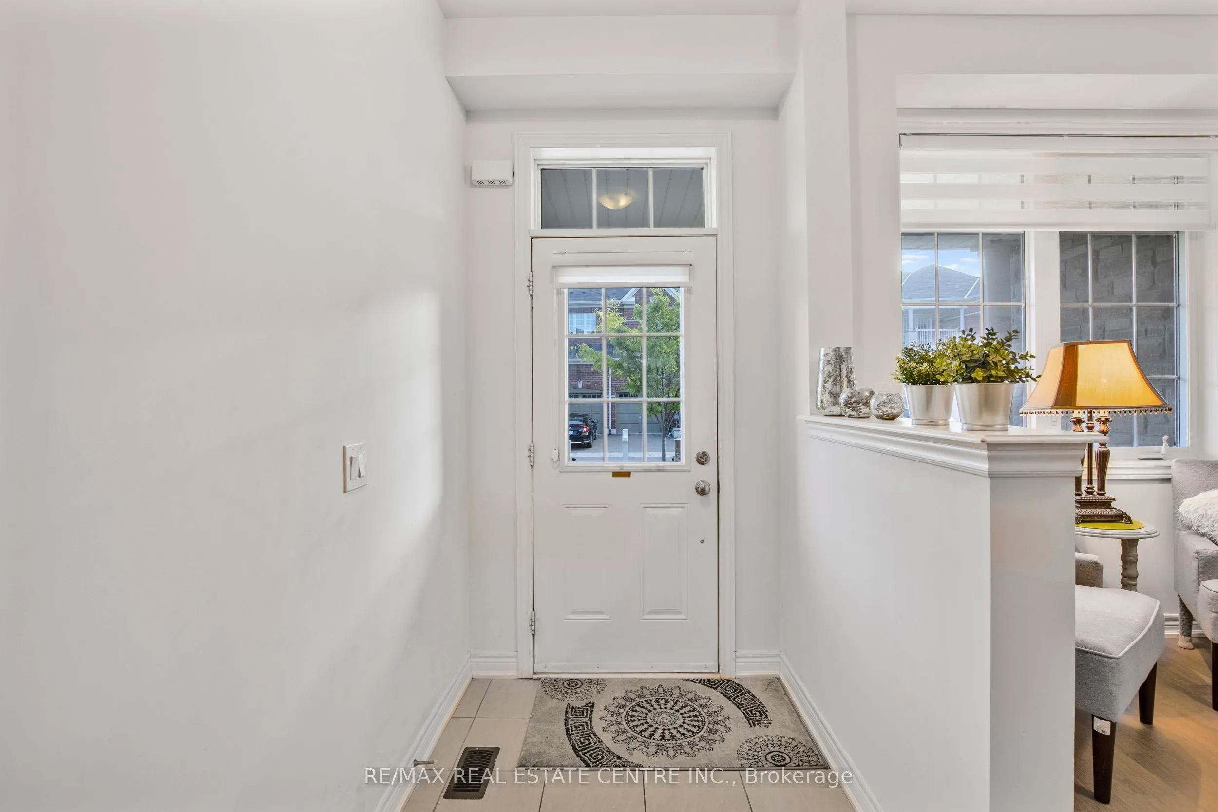 1525 Carr Landing