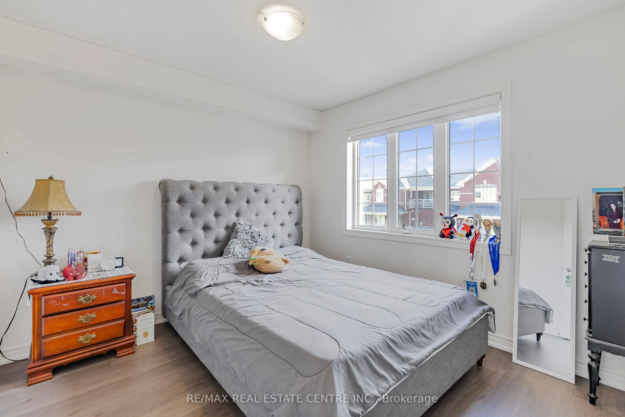 1525 Carr Landing