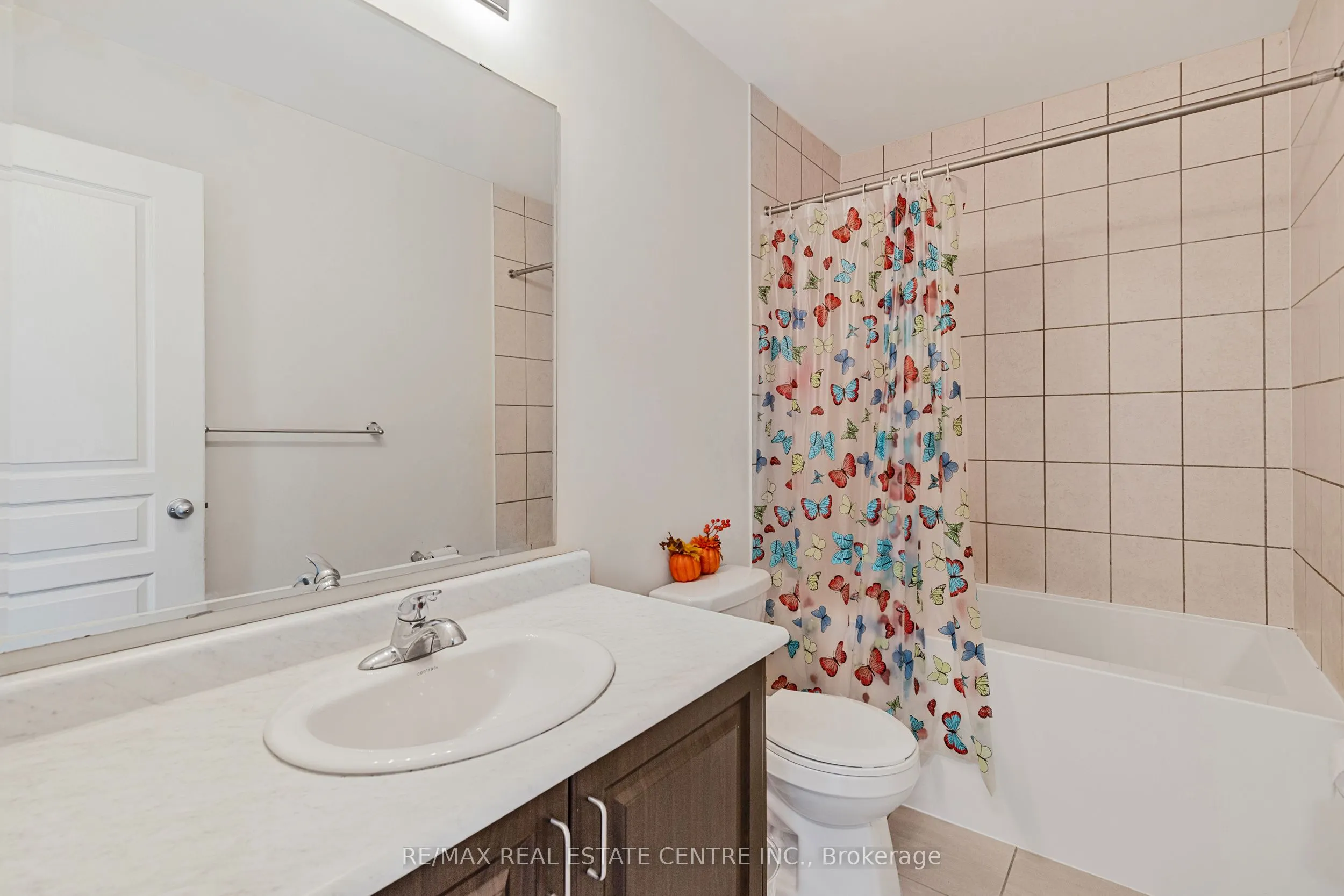 1525 Carr Landing