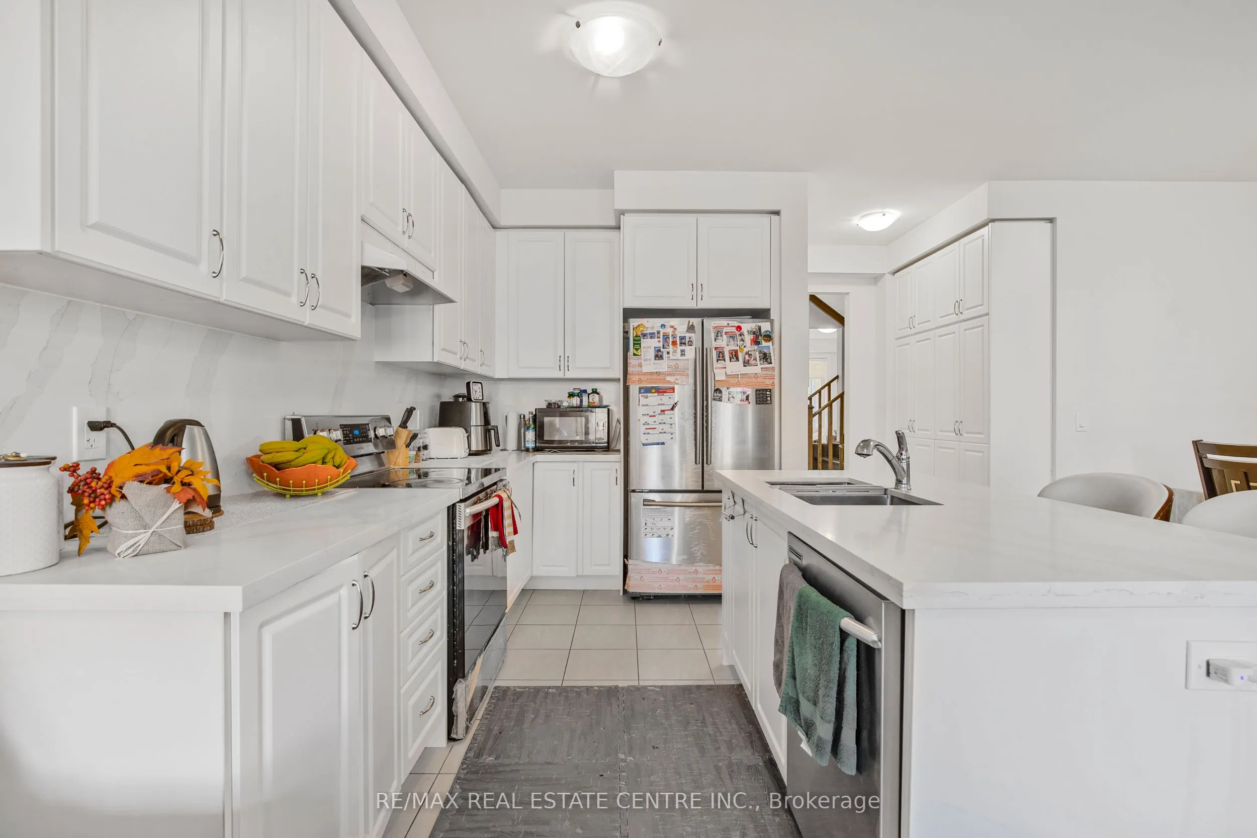 1525 Carr Landing