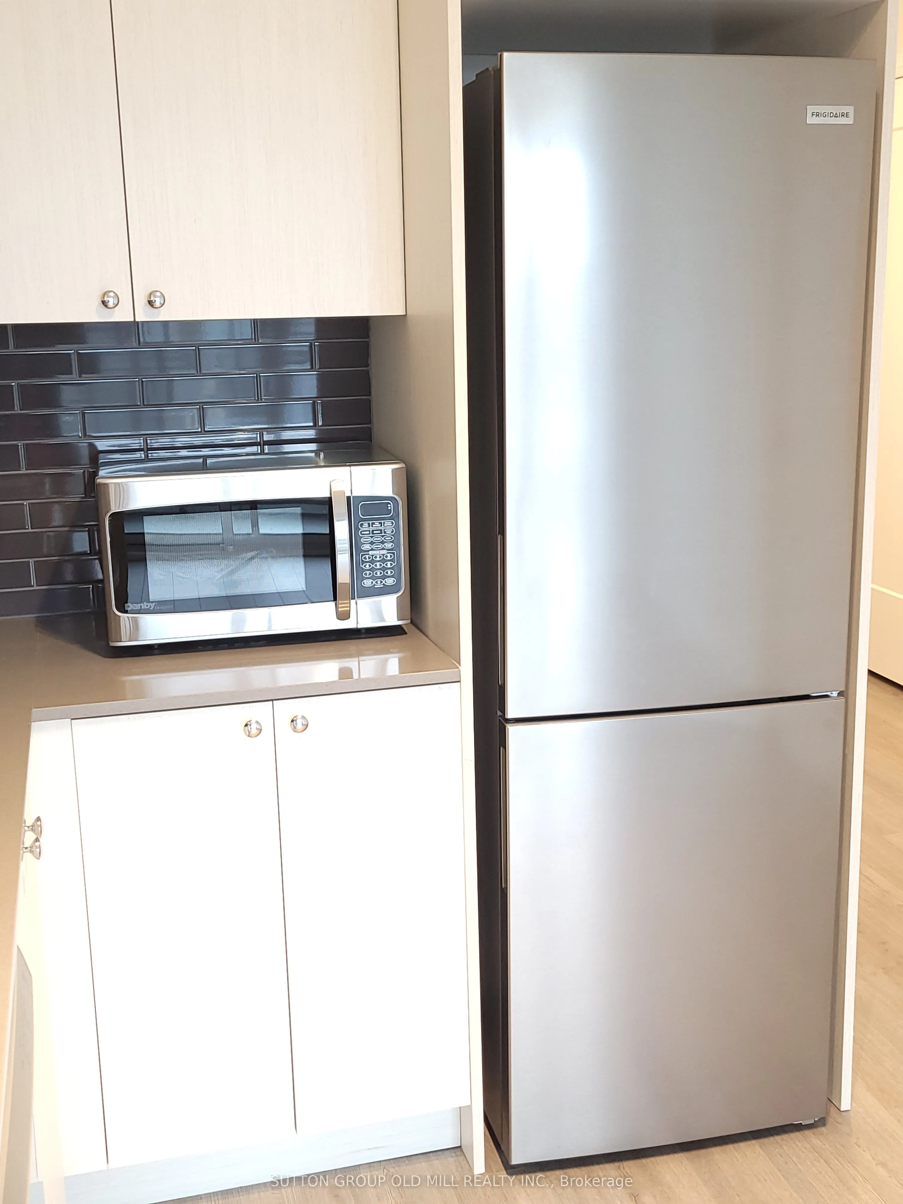 50 George Butchart Drive, #417