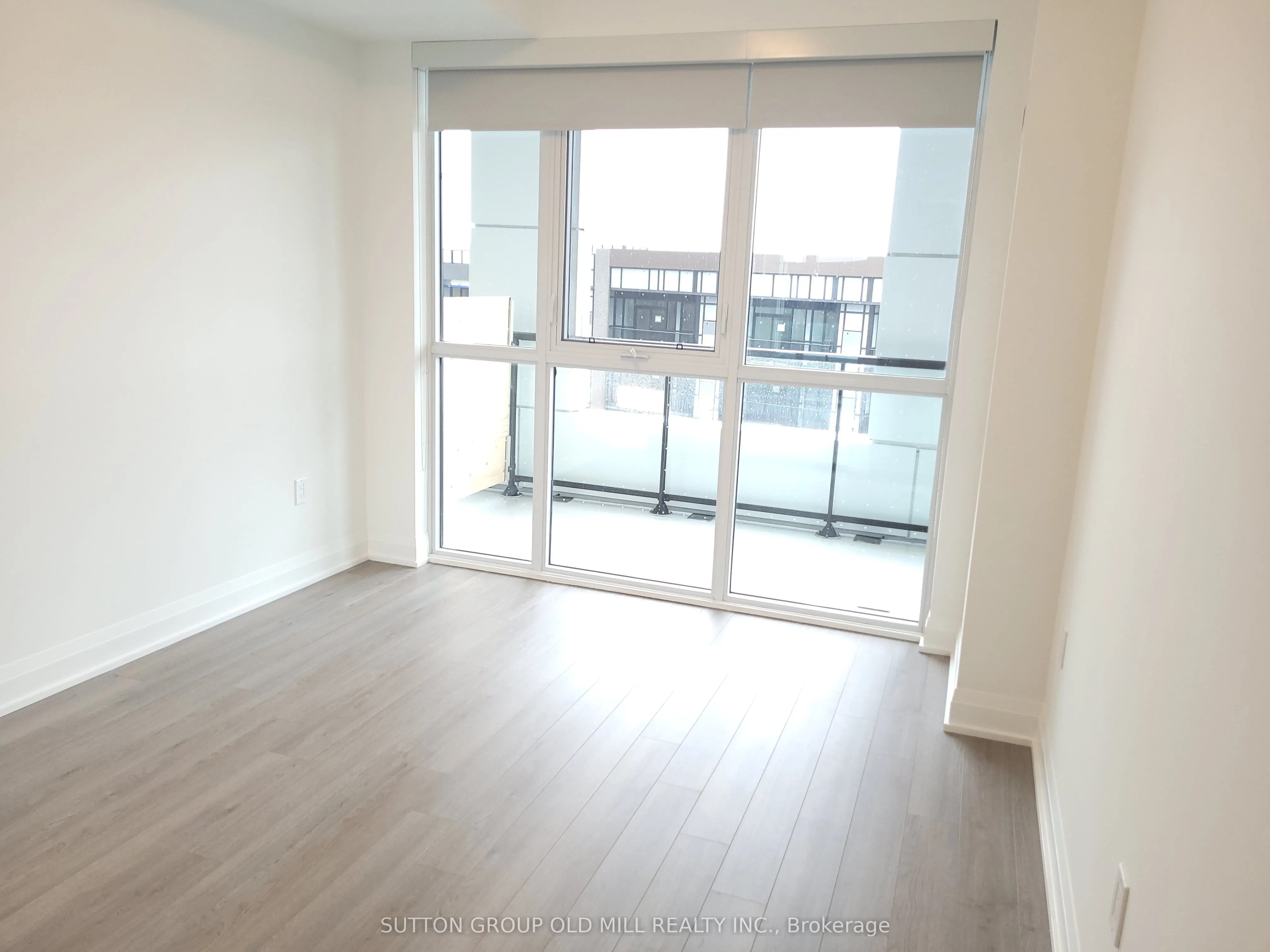 50 George Butchart Drive, #417