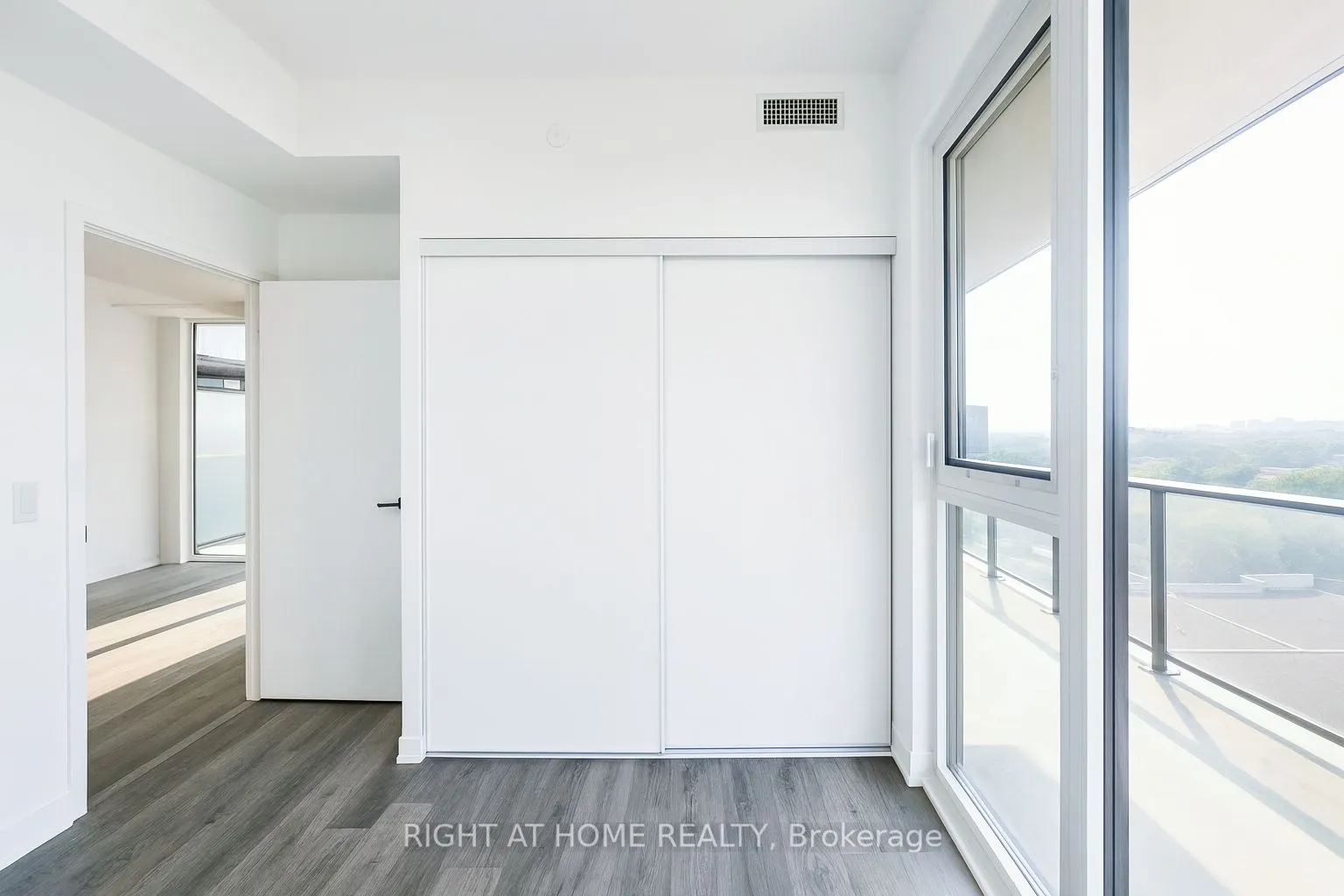 285 Dufferin Street, #1006