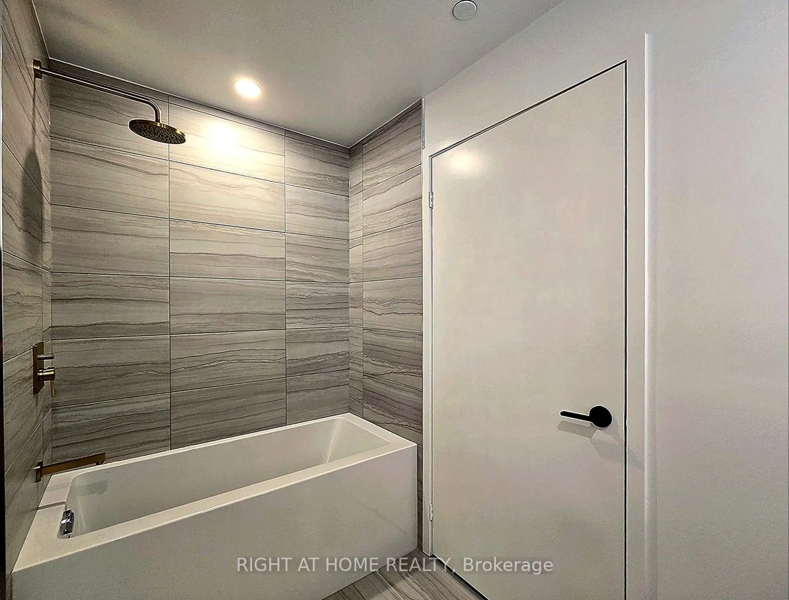 285 Dufferin Street, #1006