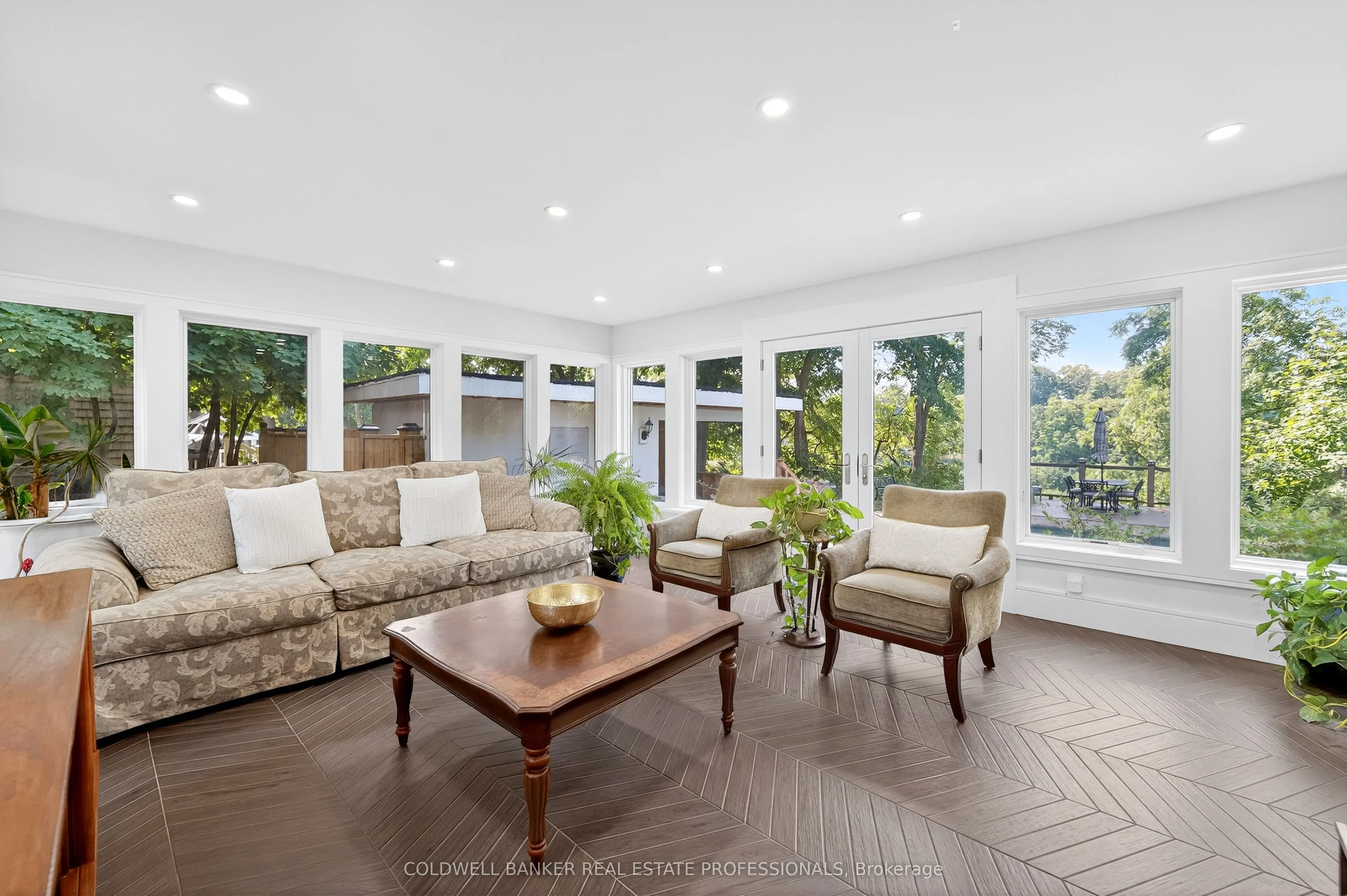 416 Trafalgar Road