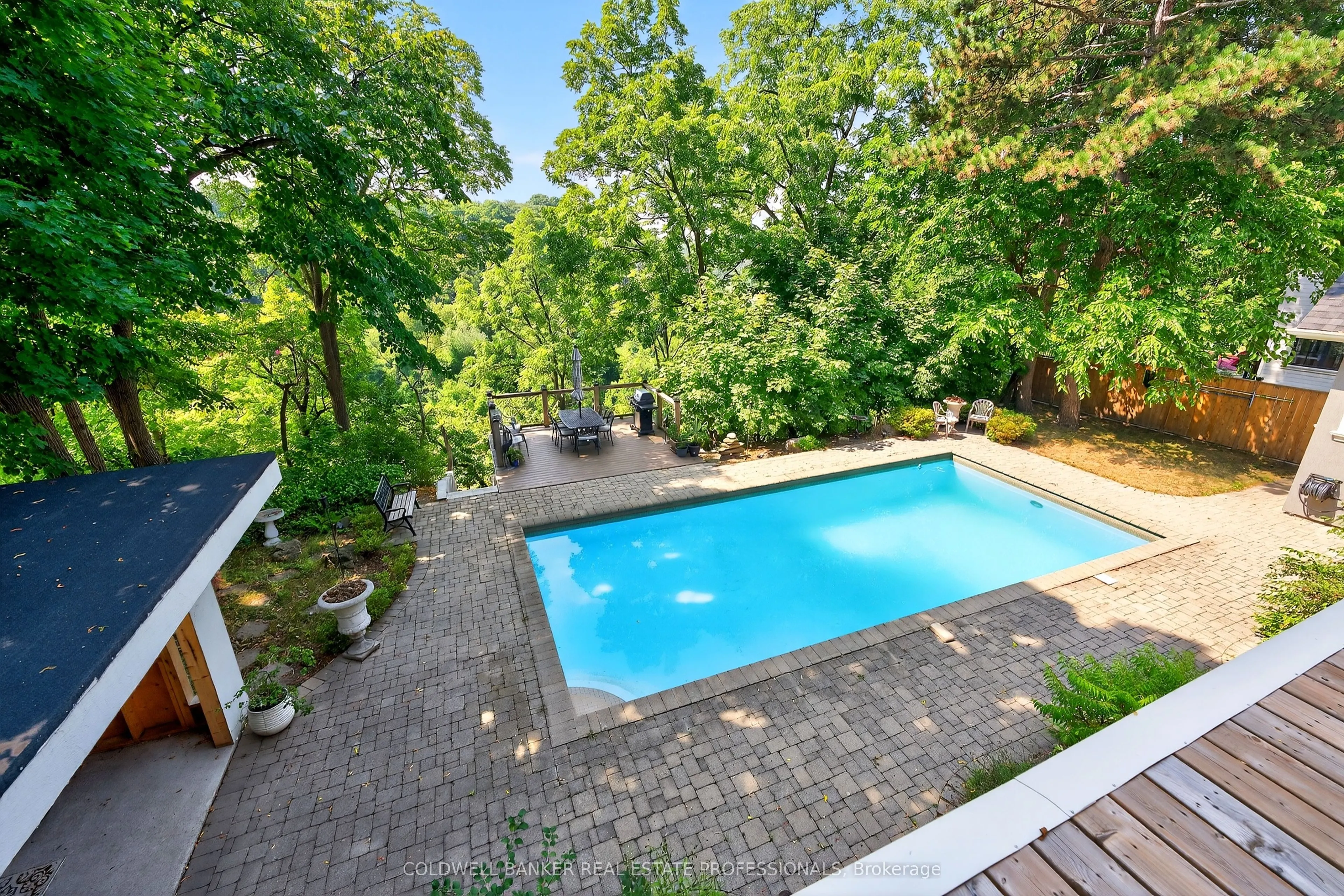 416 Trafalgar Road