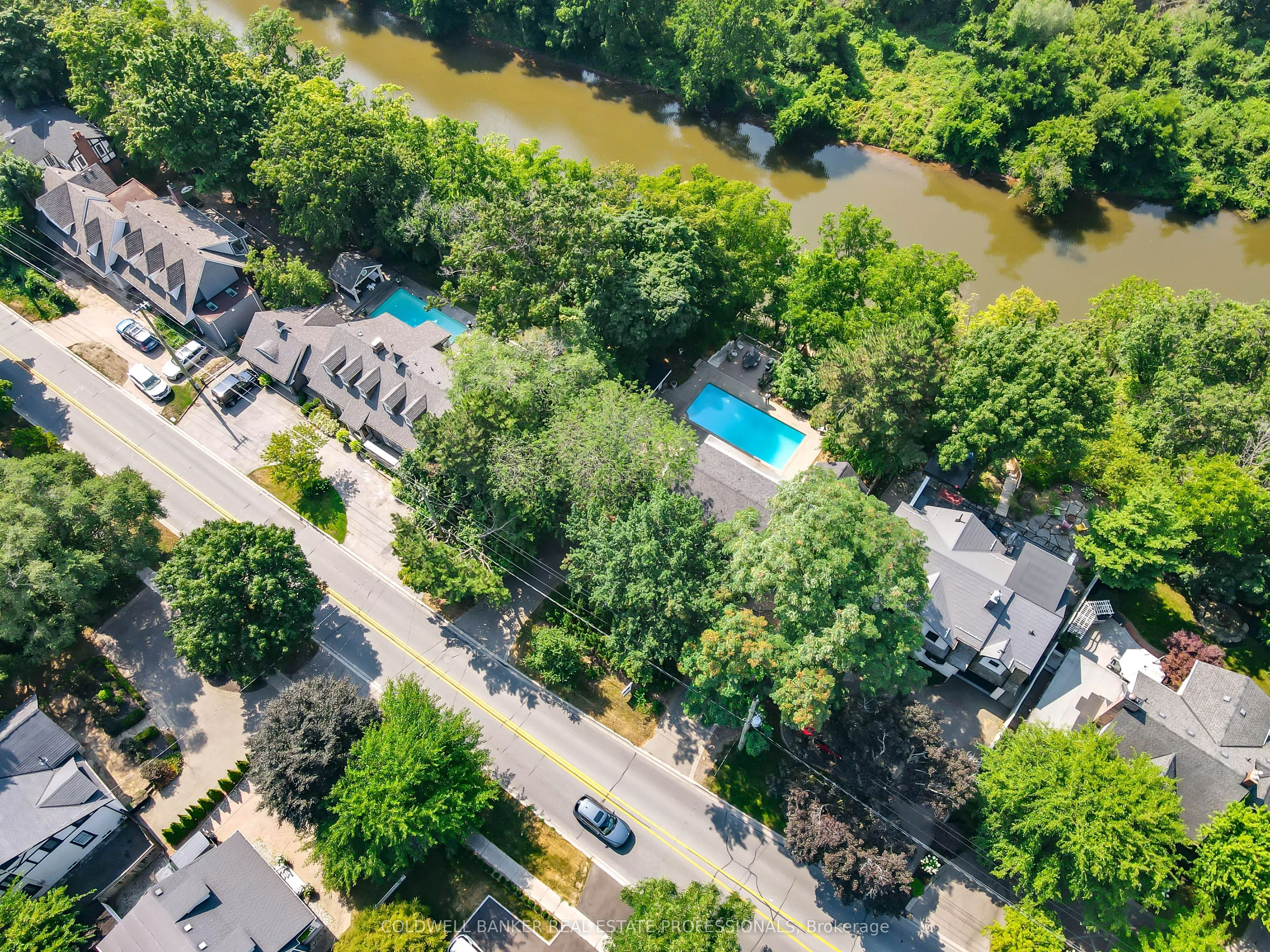 416 Trafalgar Road